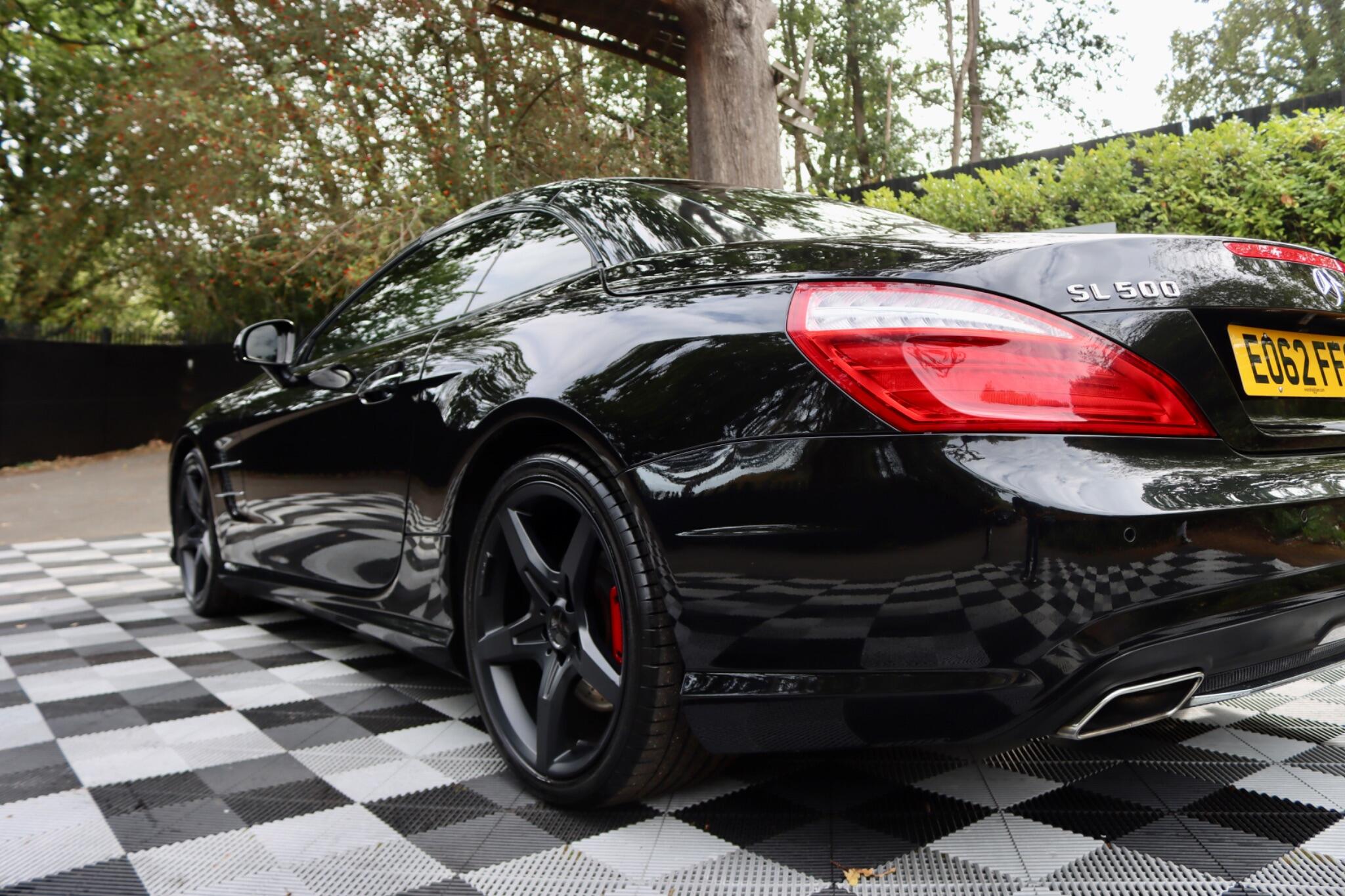 Mercedes-Benz SL view 20