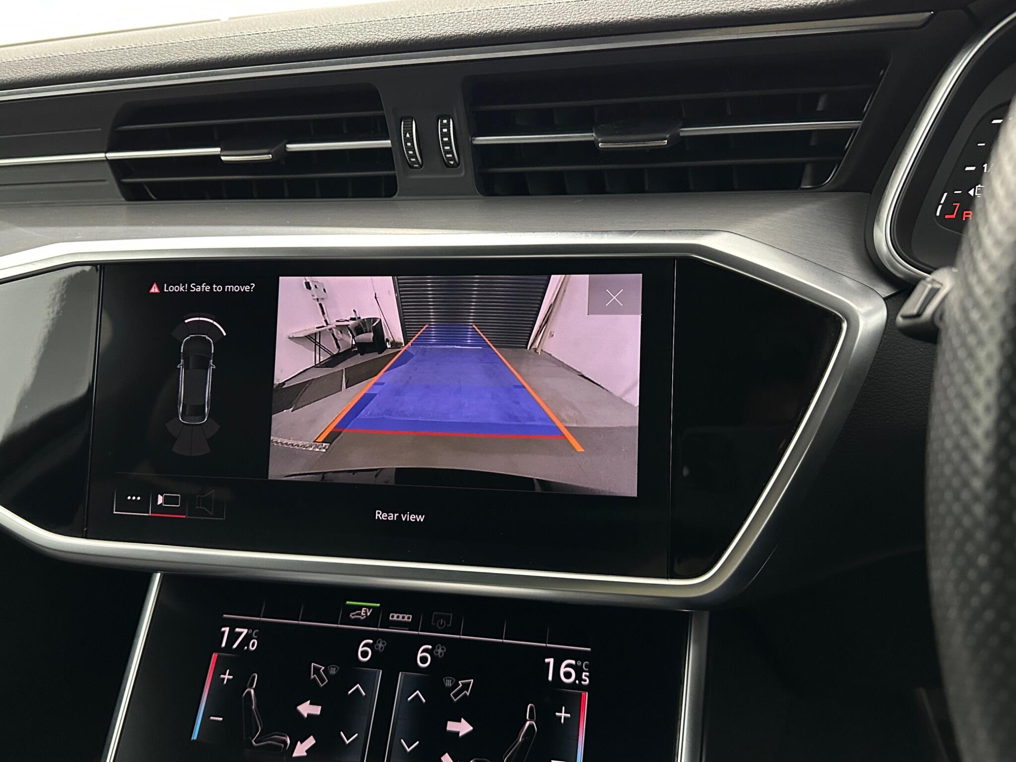 Audi A6 Saloon view 23