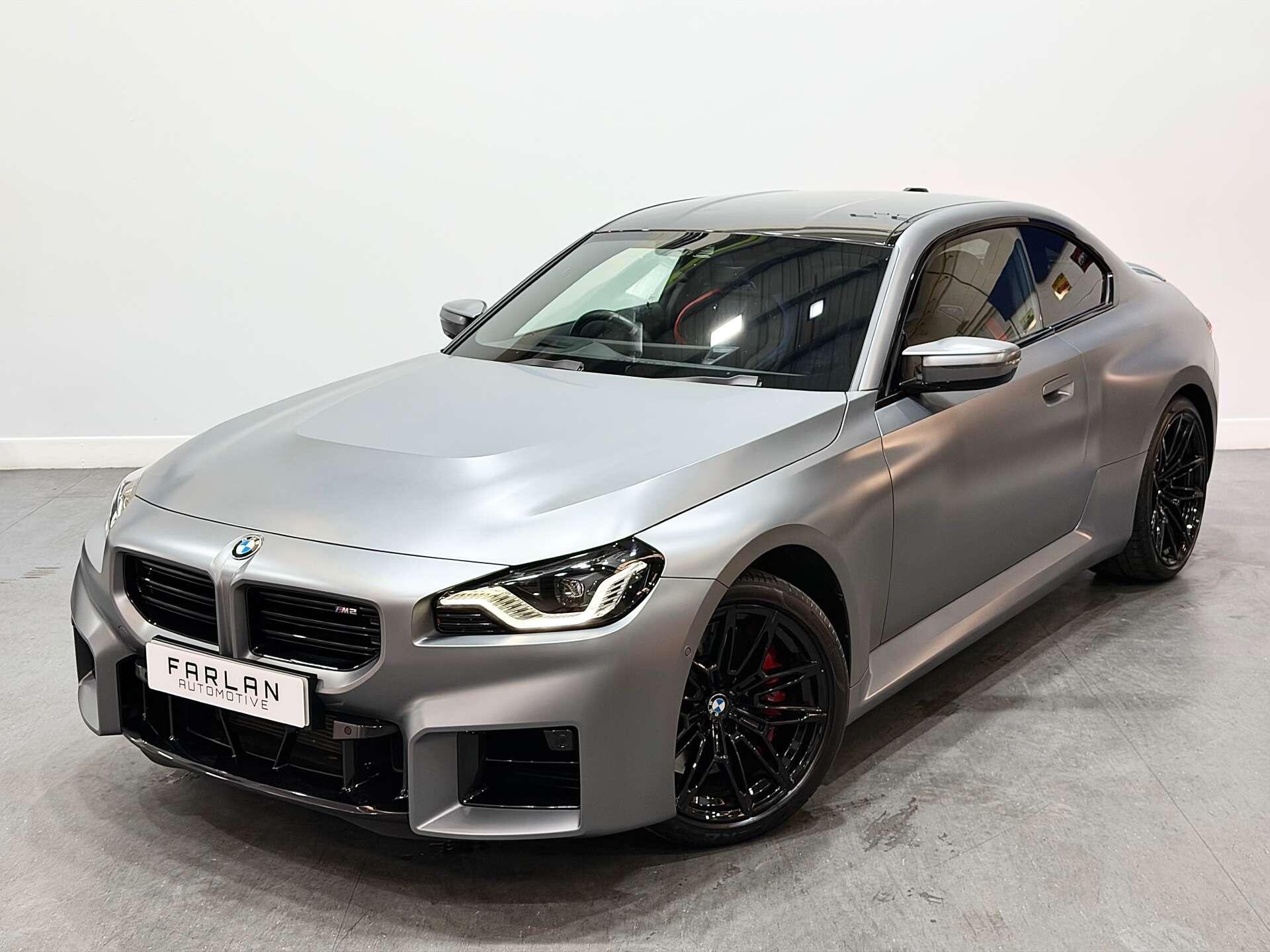 BMW M2 view 12