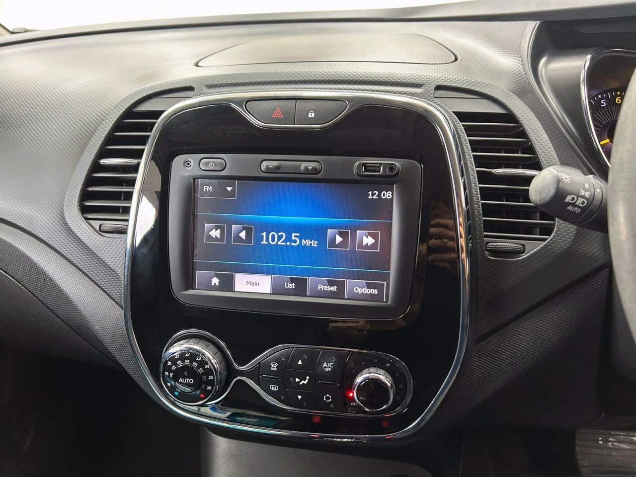 Renault Captur view 17