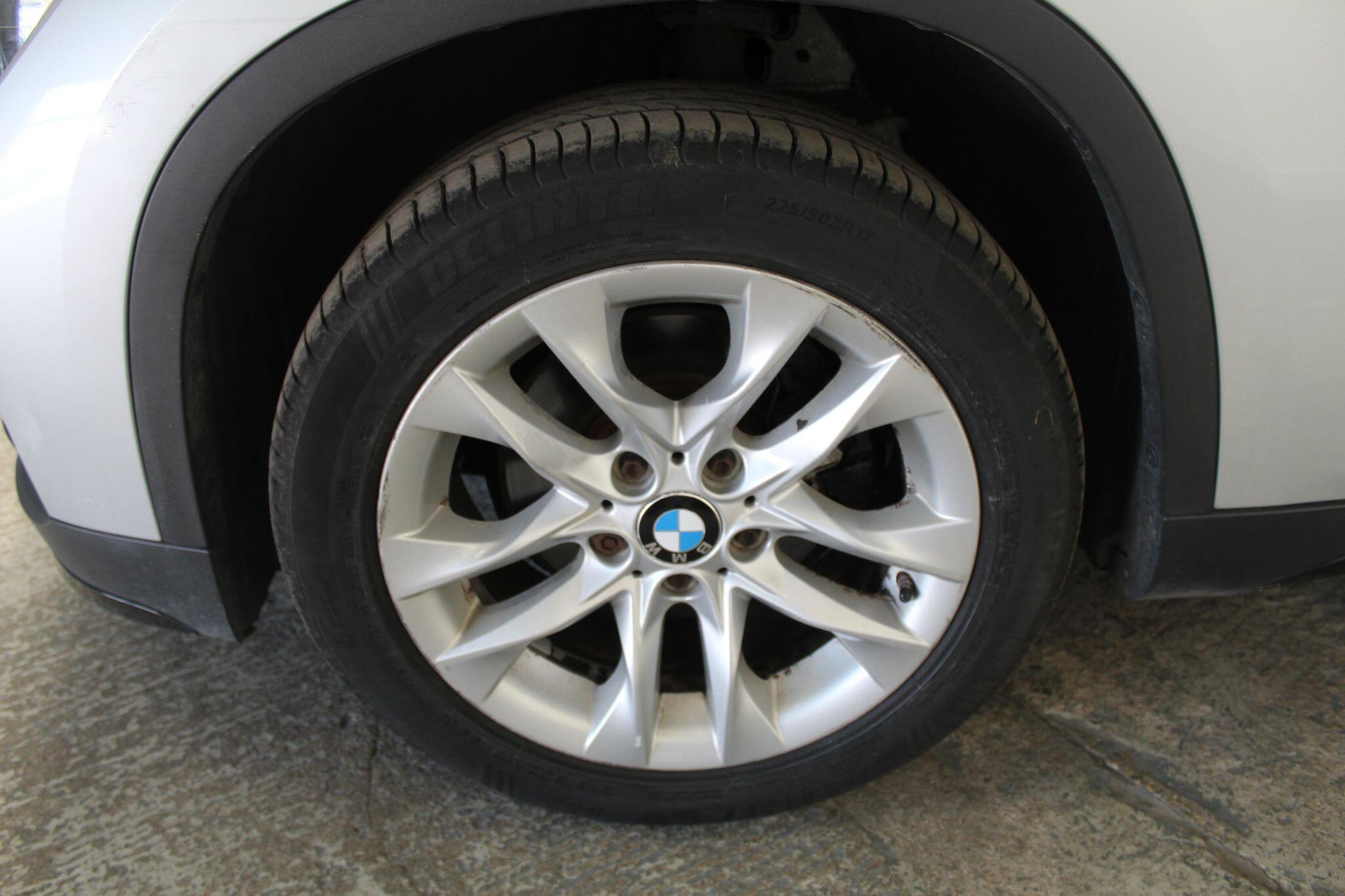 BMW X1 view 52