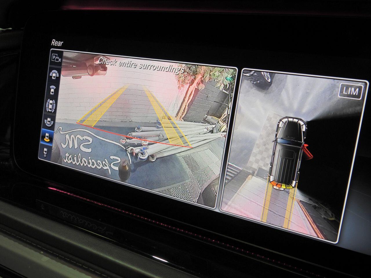 Mercedes-Benz G-Class view 25