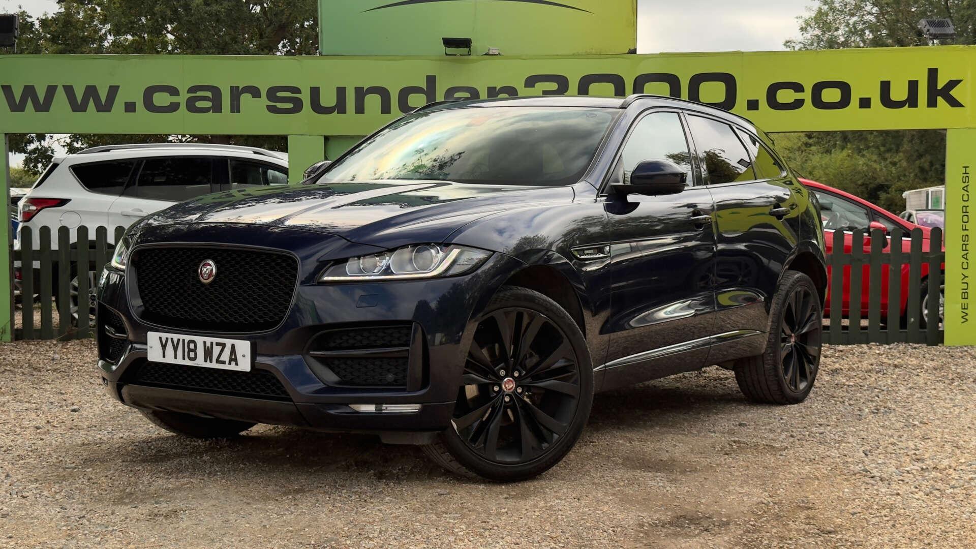 Jaguar F-Pace view 3