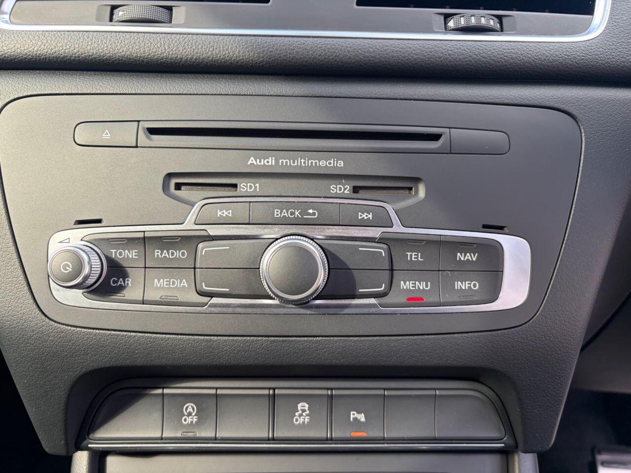 Audi Q3 view 29