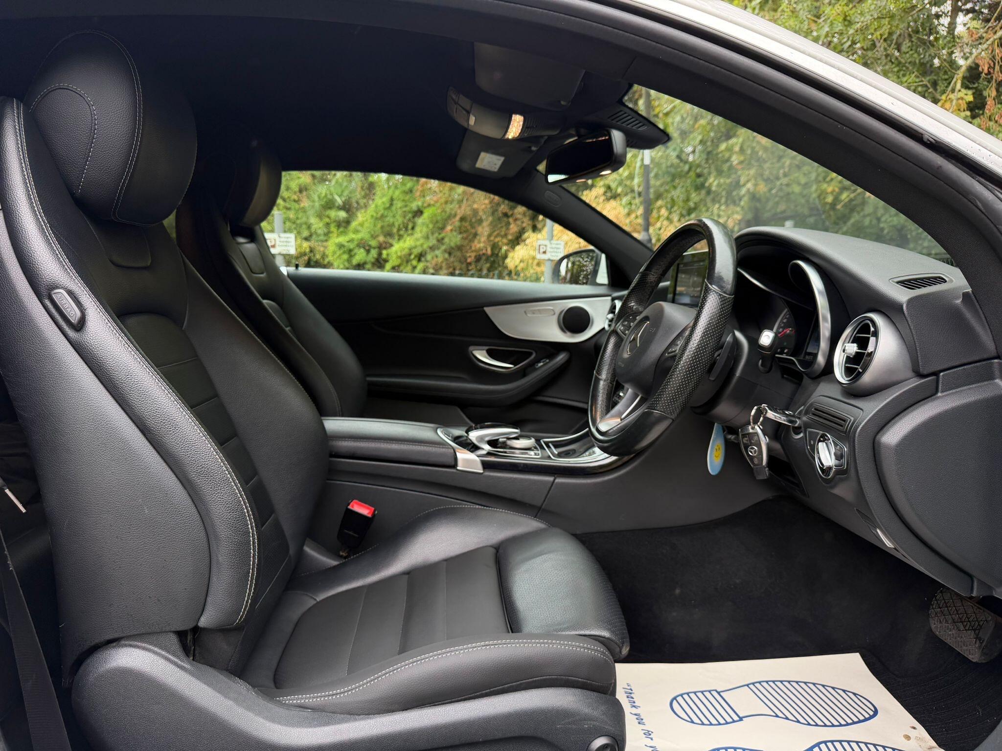 Mercedes-Benz C-Class view 12