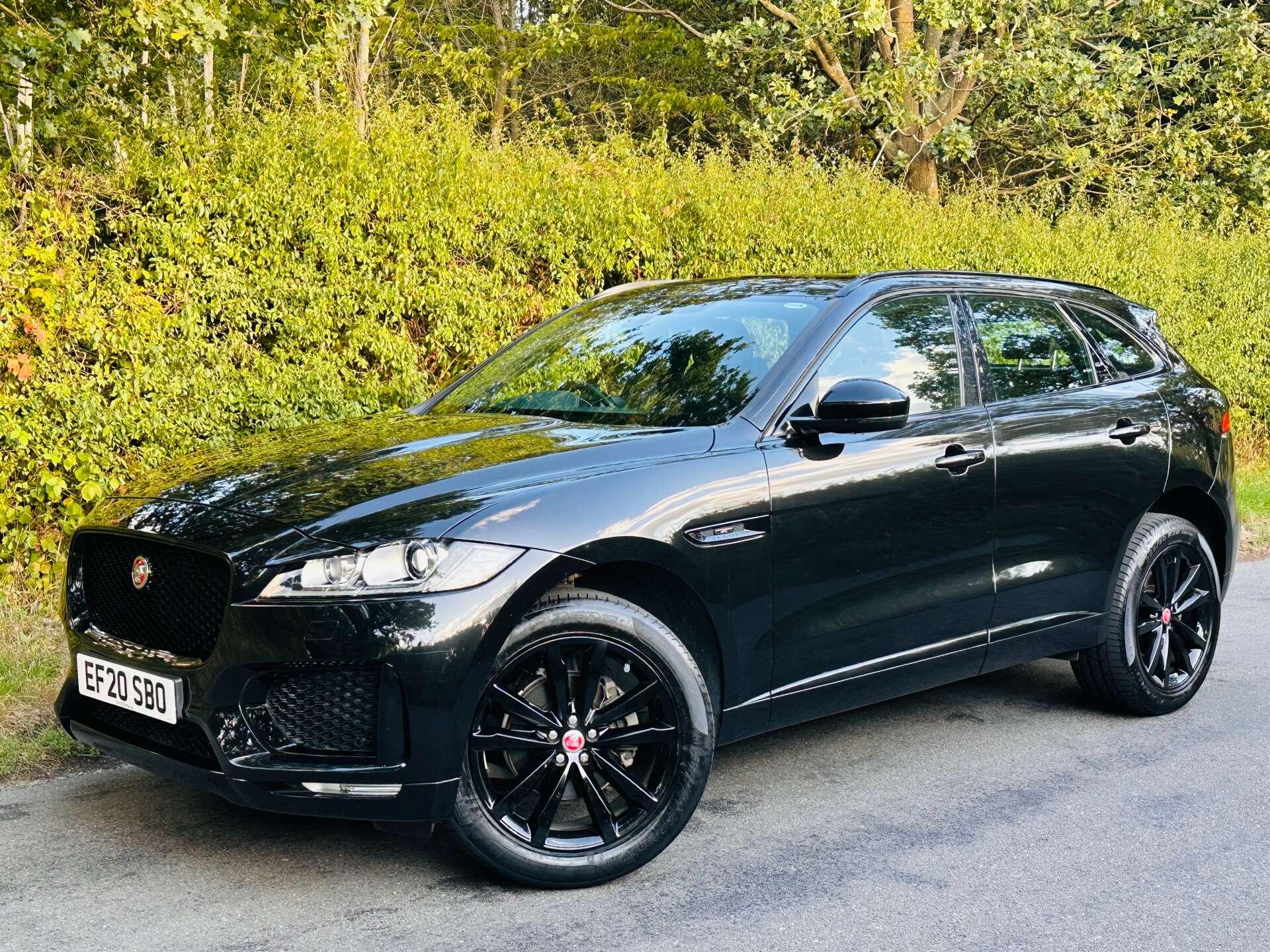 Jaguar F-Pace view 31