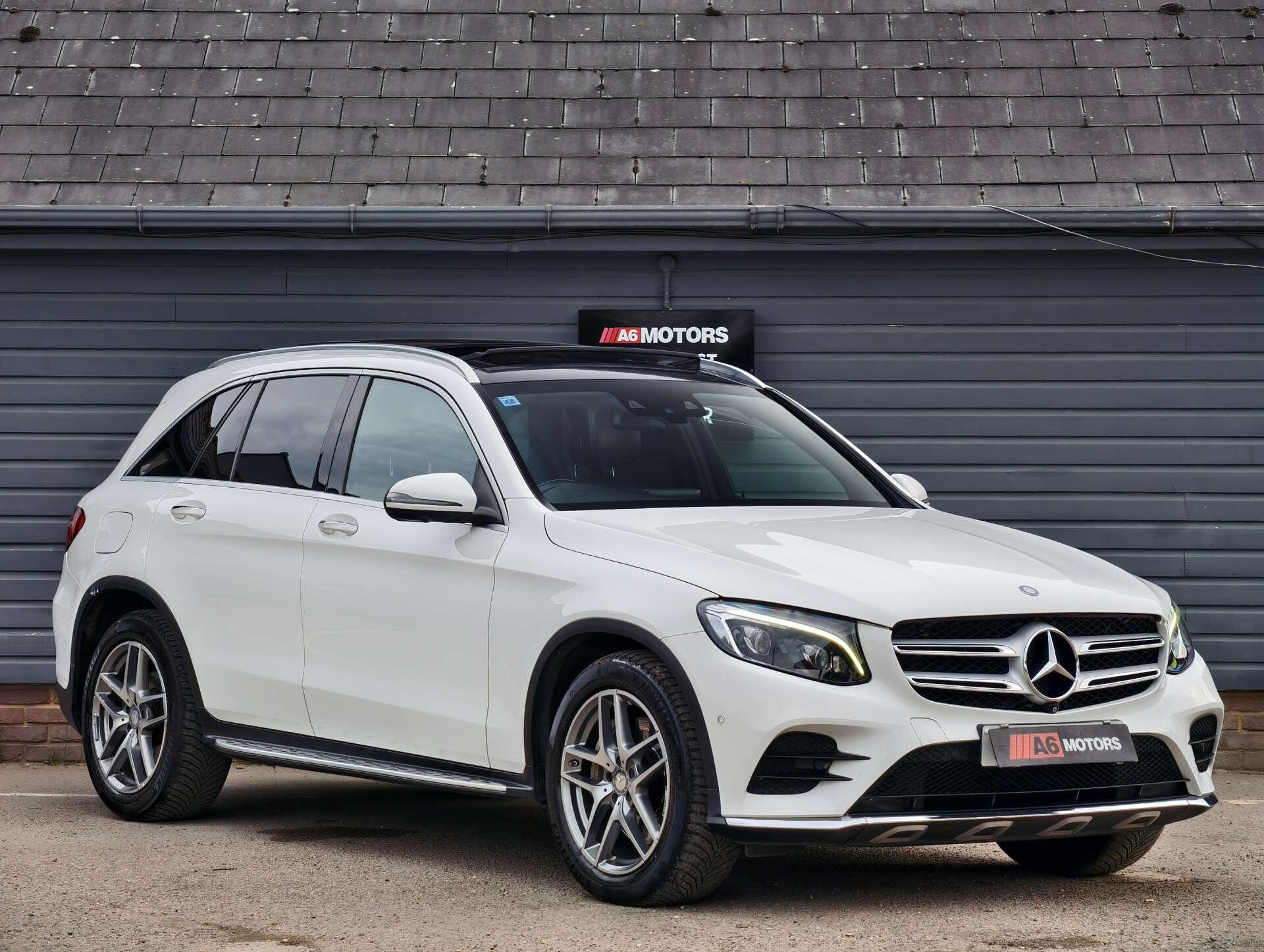 Mercedes-Benz GLC view 2