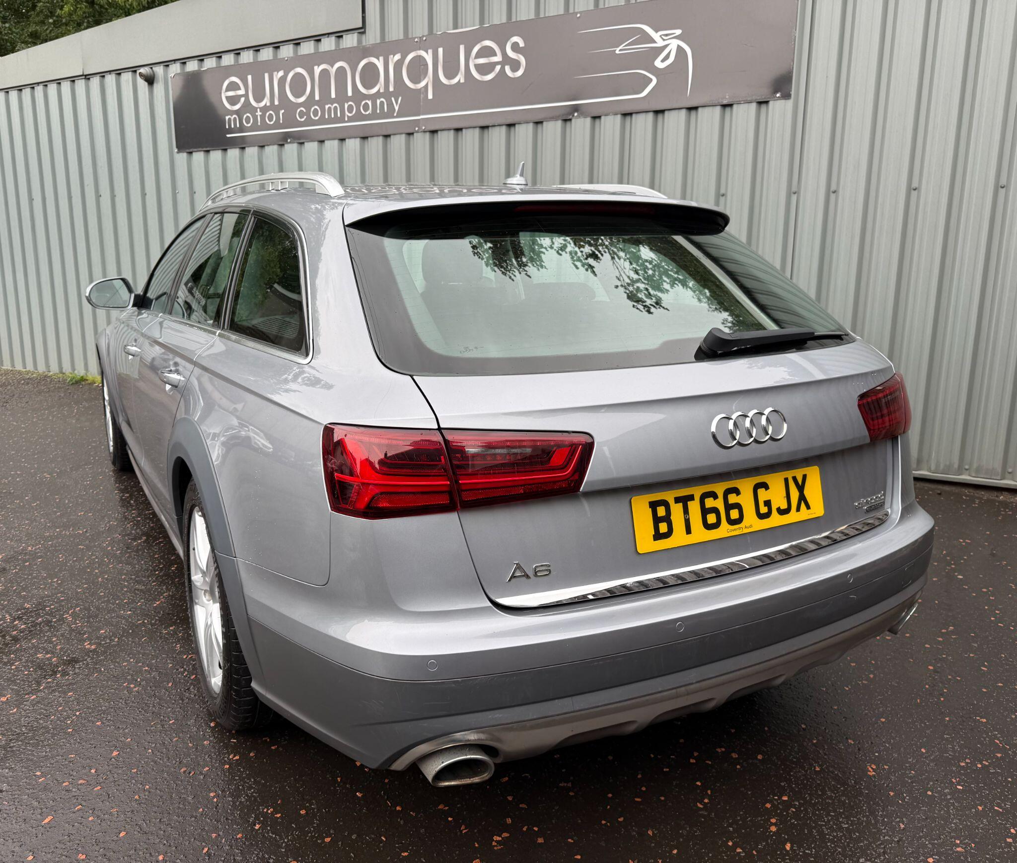 Audi A6 view 6