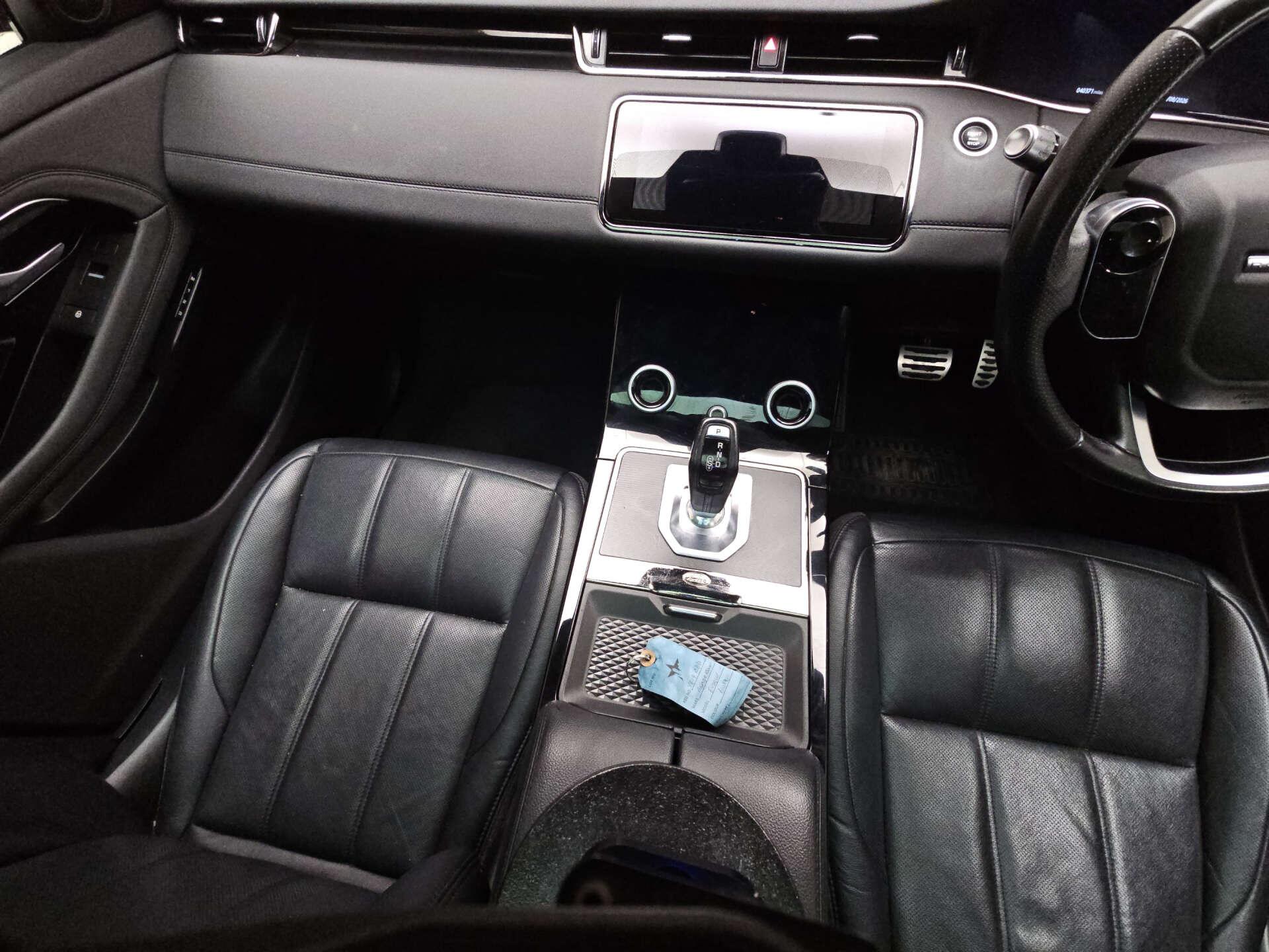Land Rover Range Rover Evoque view 9