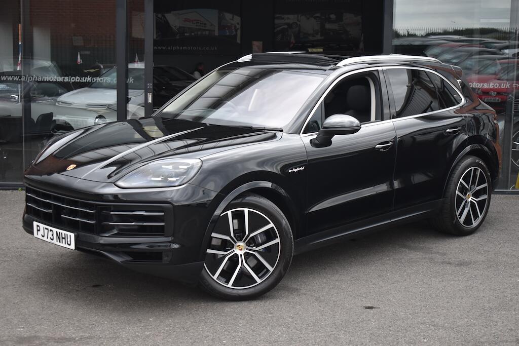 Porsche Cayenne view 6