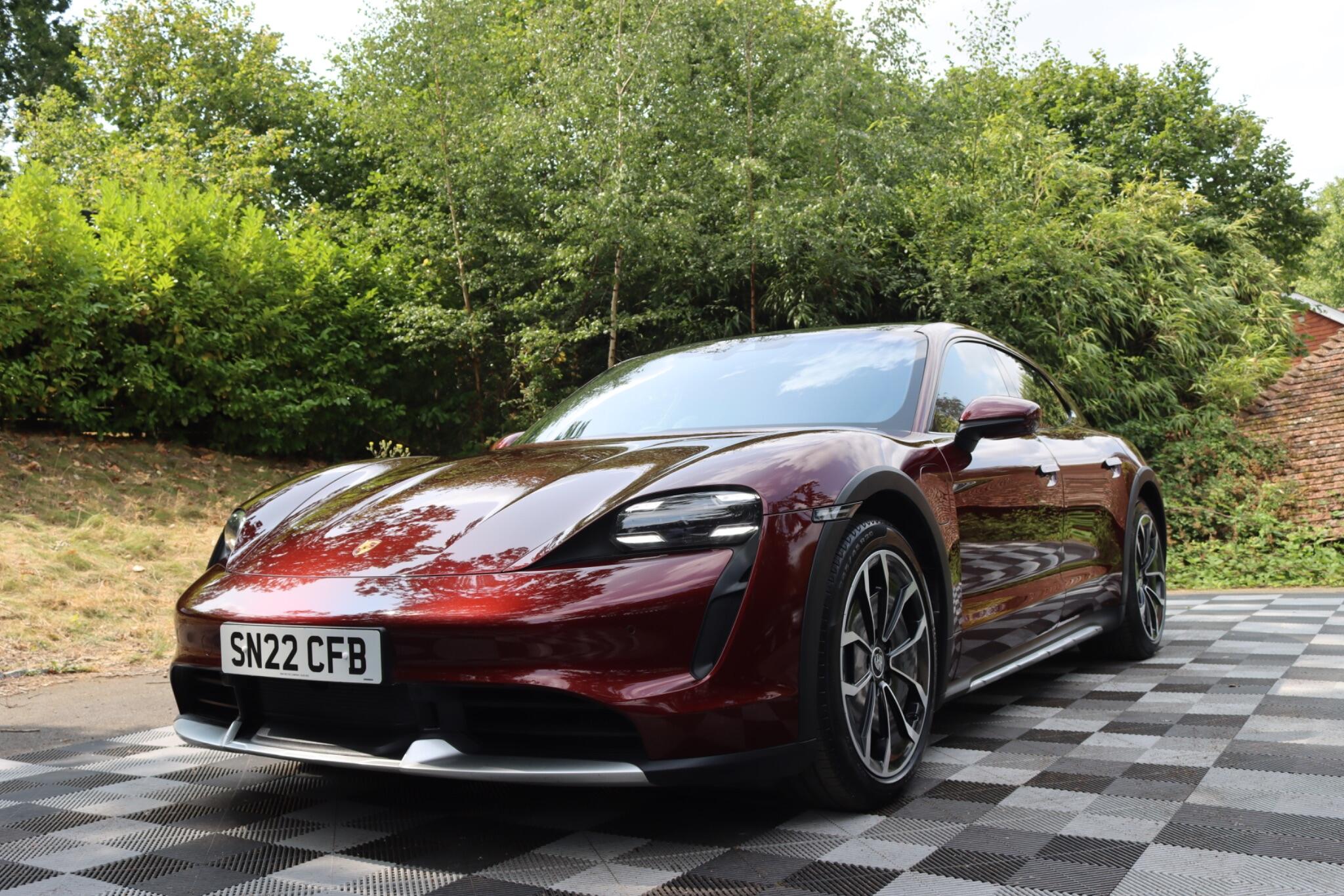 Porsche Taycan view 23