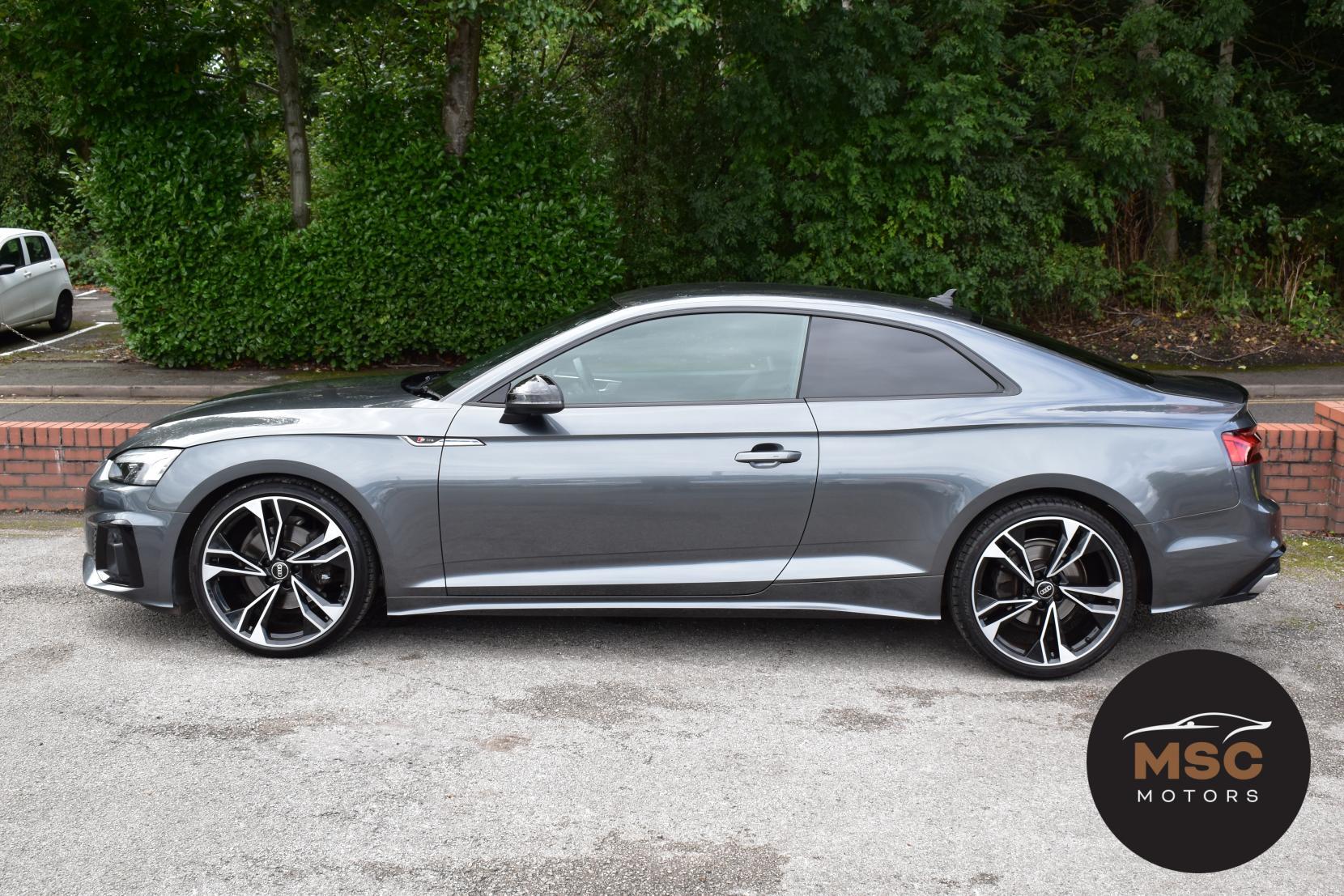 Audi A5 view 9