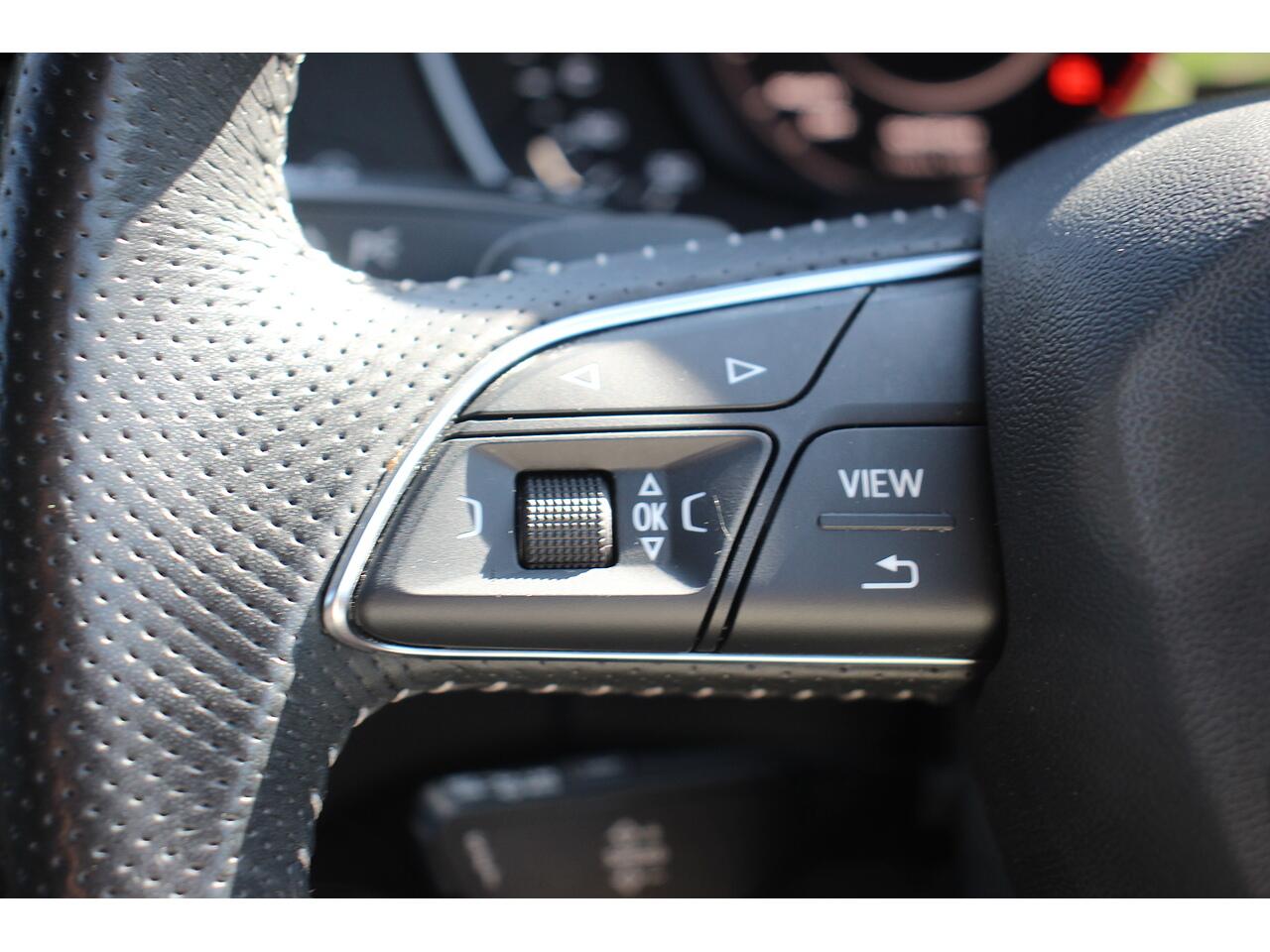 Audi Q5 view 27