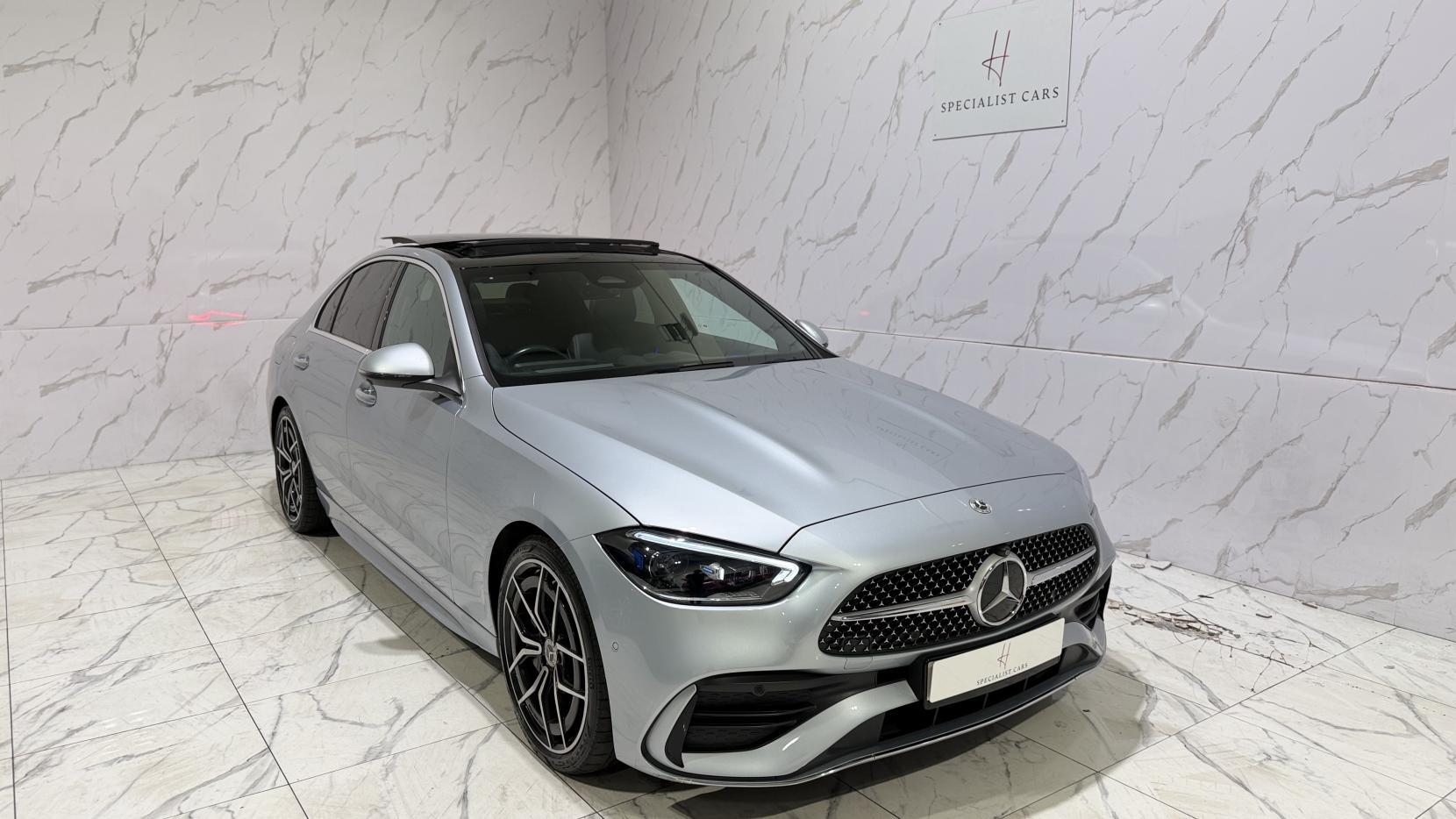Mercedes-Benz C-Class view 37