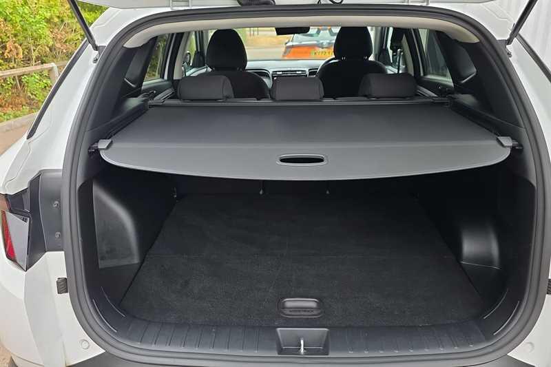 Hyundai Tucson view 24