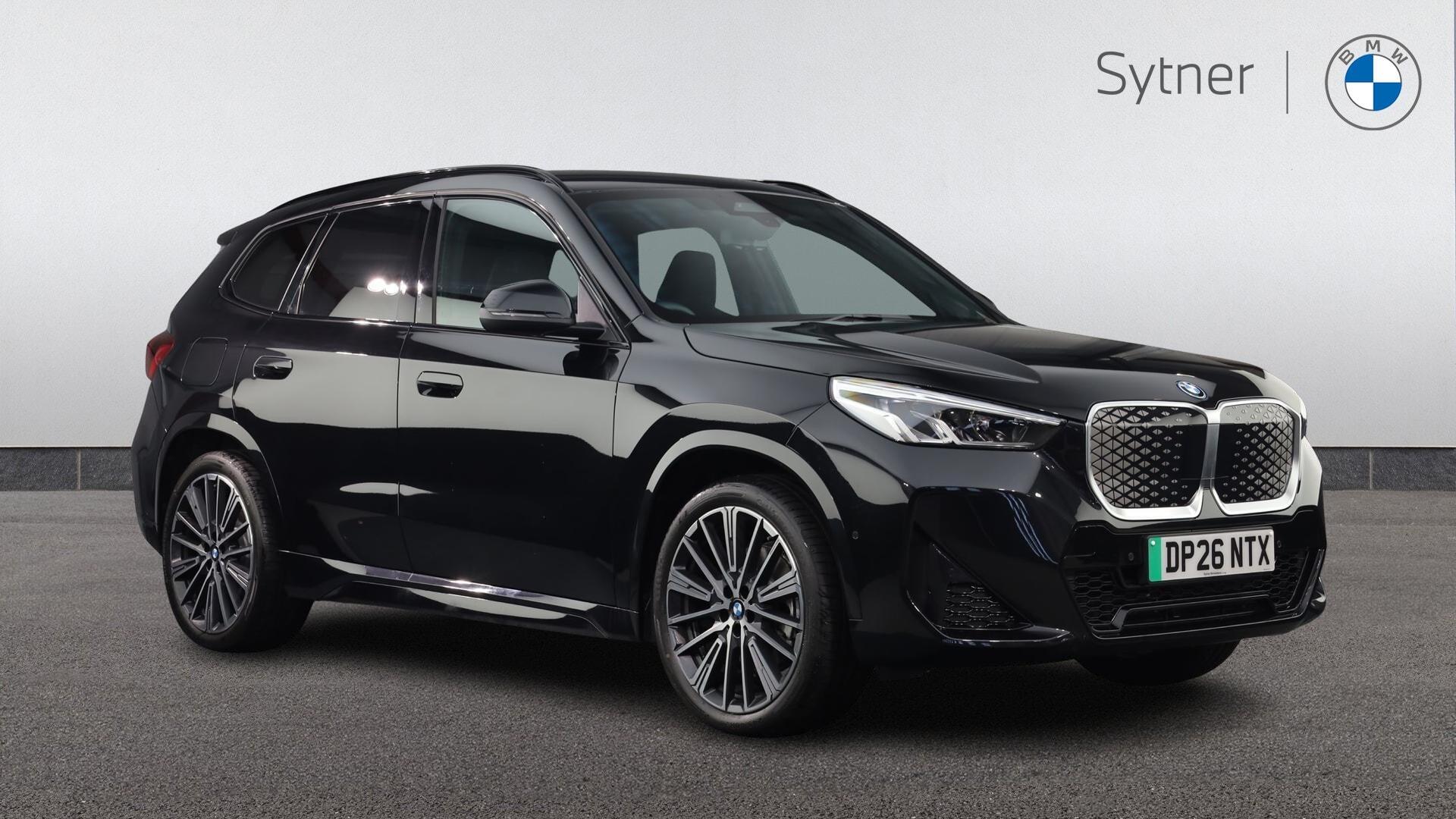 BMW iX1