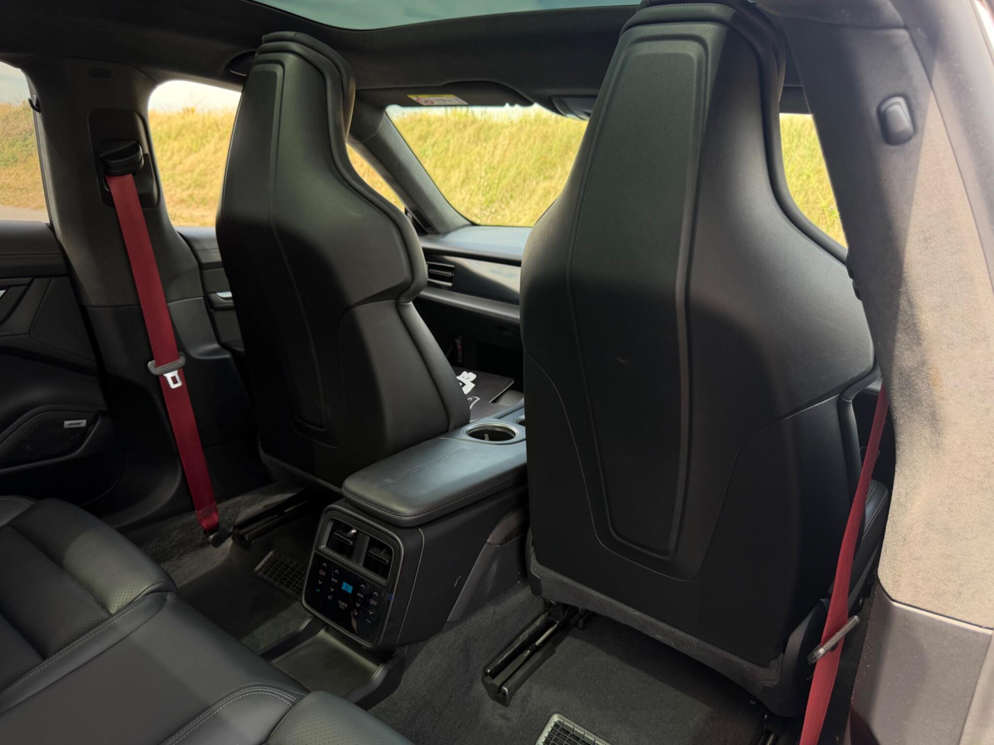 Porsche Taycan view 30