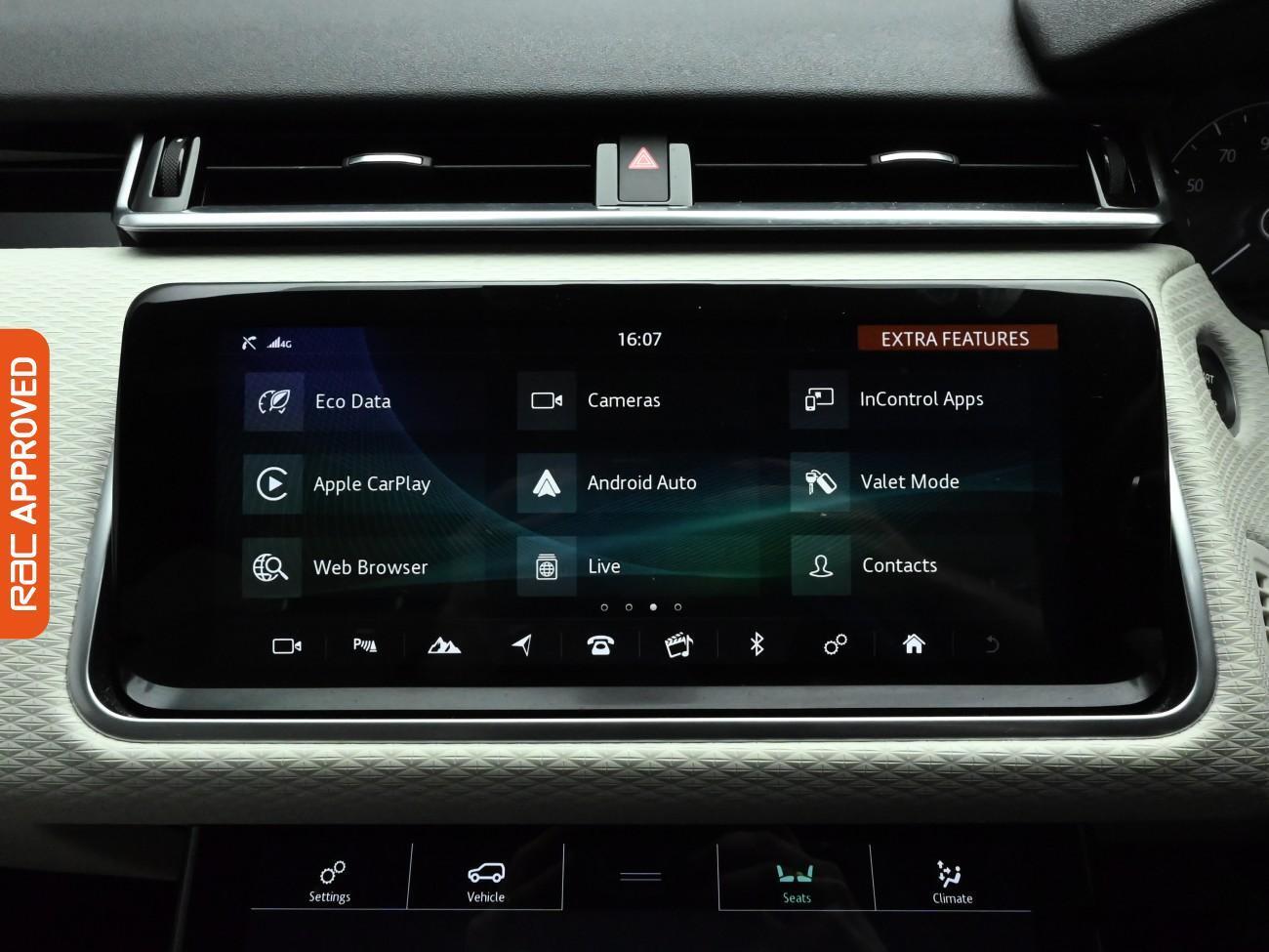 Land Rover Range Rover Velar view 21