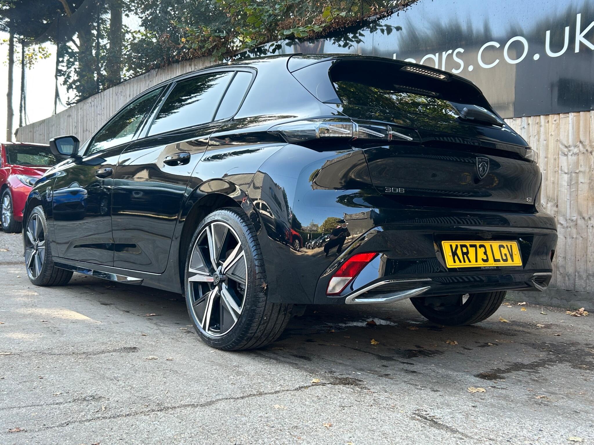 Peugeot 308 view 16