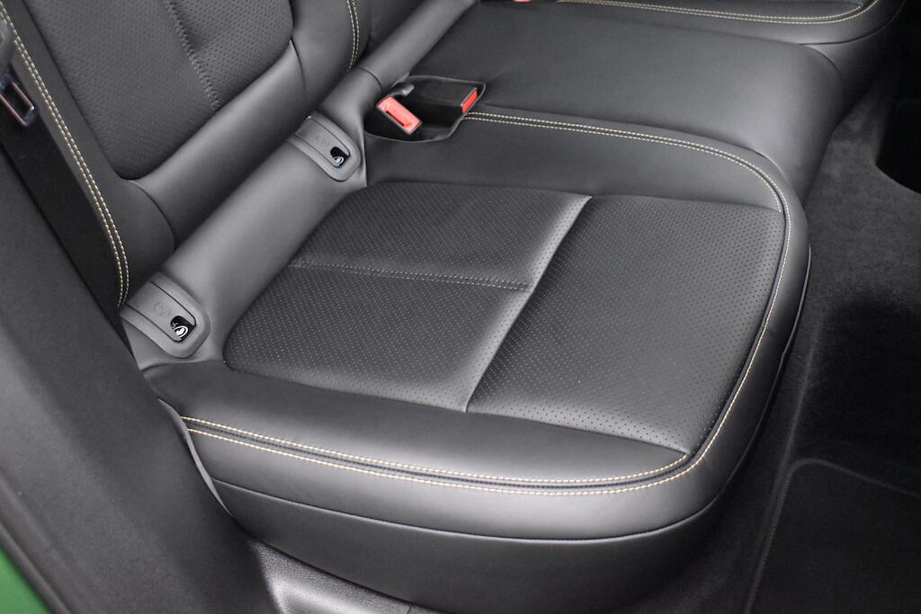 Porsche Macan view 41