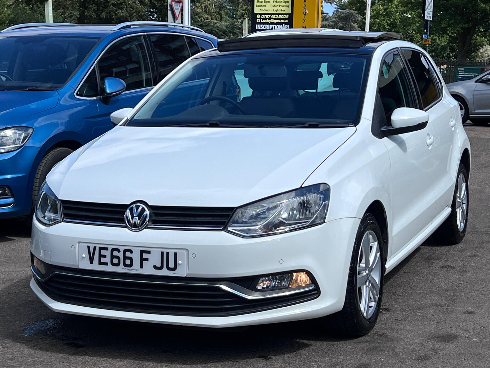 Volkswagen Polo main image