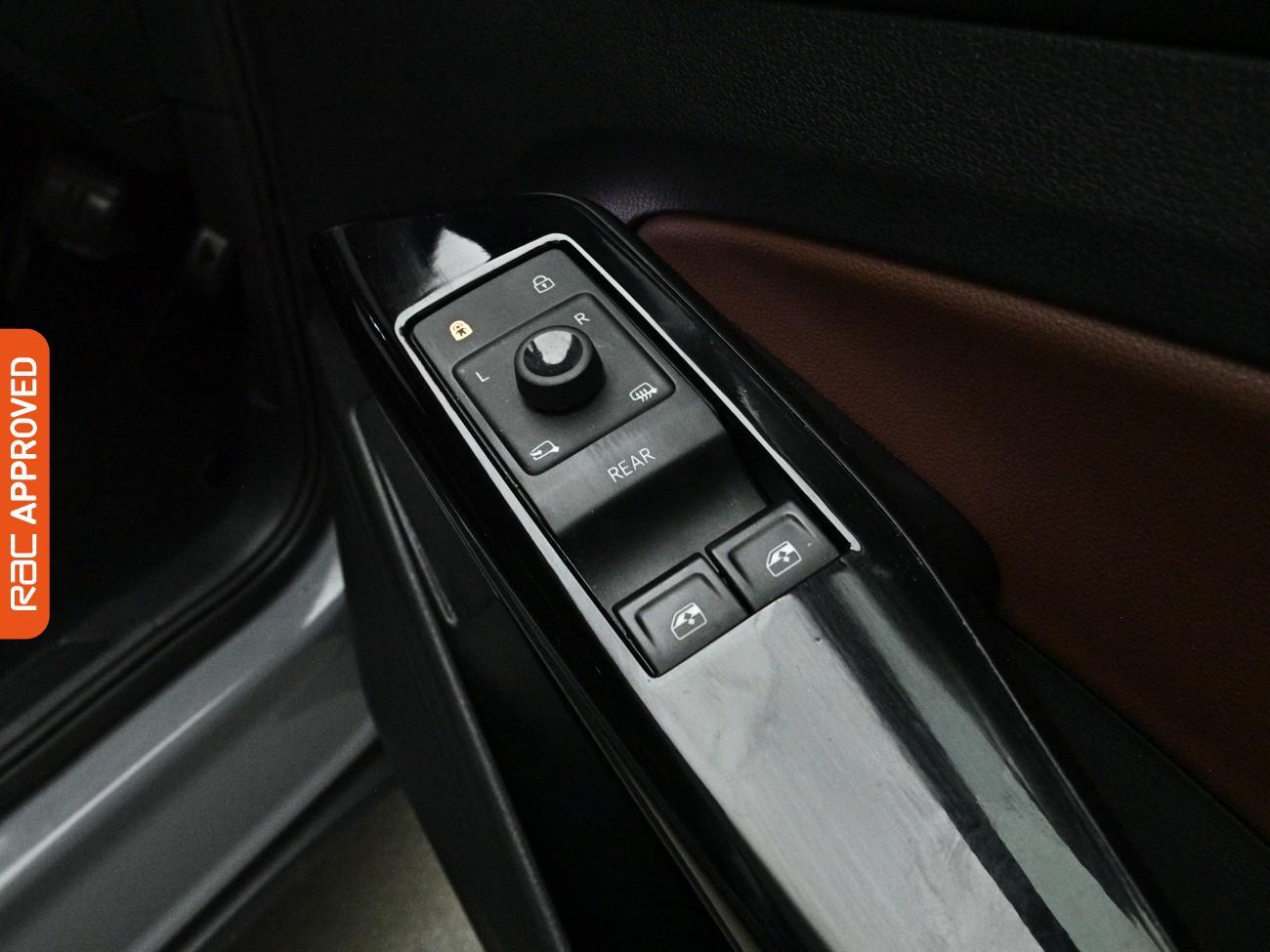 Volkswagen Id.4 view 27