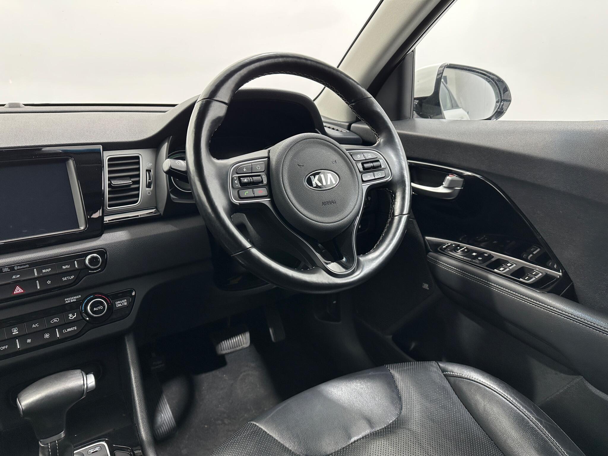 Kia Niro view 12