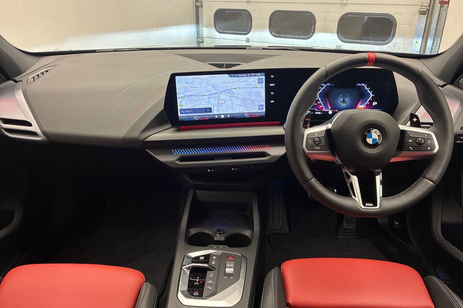 BMW 1 Series view 5