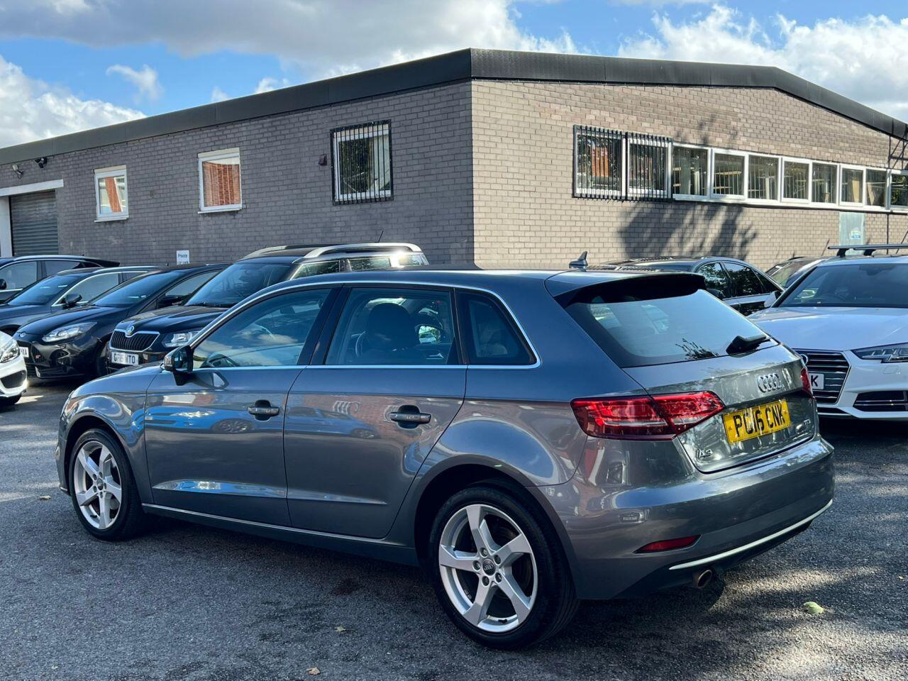 Audi A3 view 9