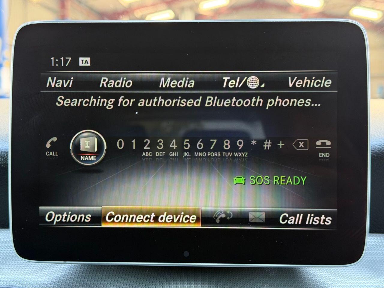 Mercedes-Benz Gla view 40