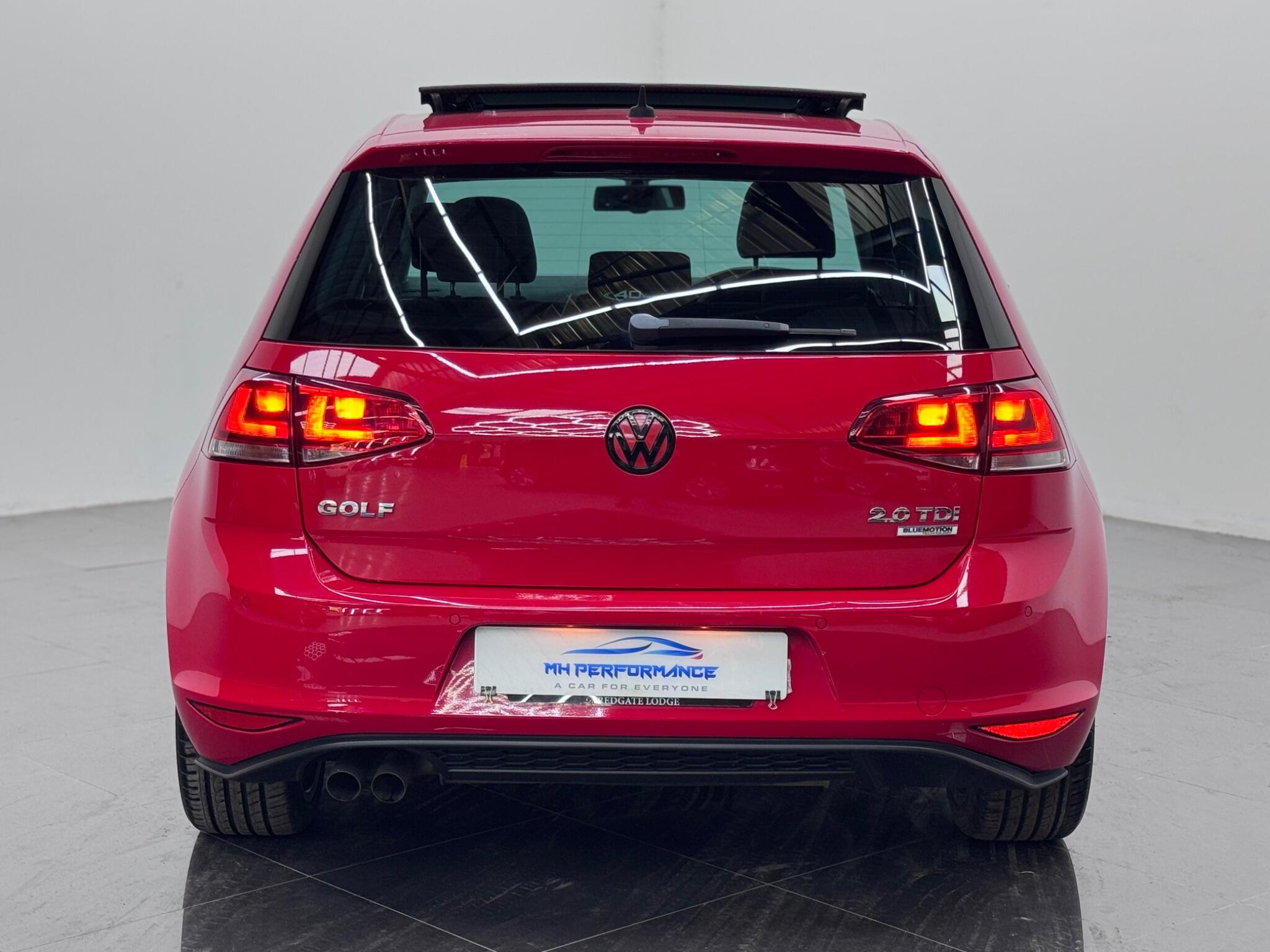 Volkswagen Golf view 64