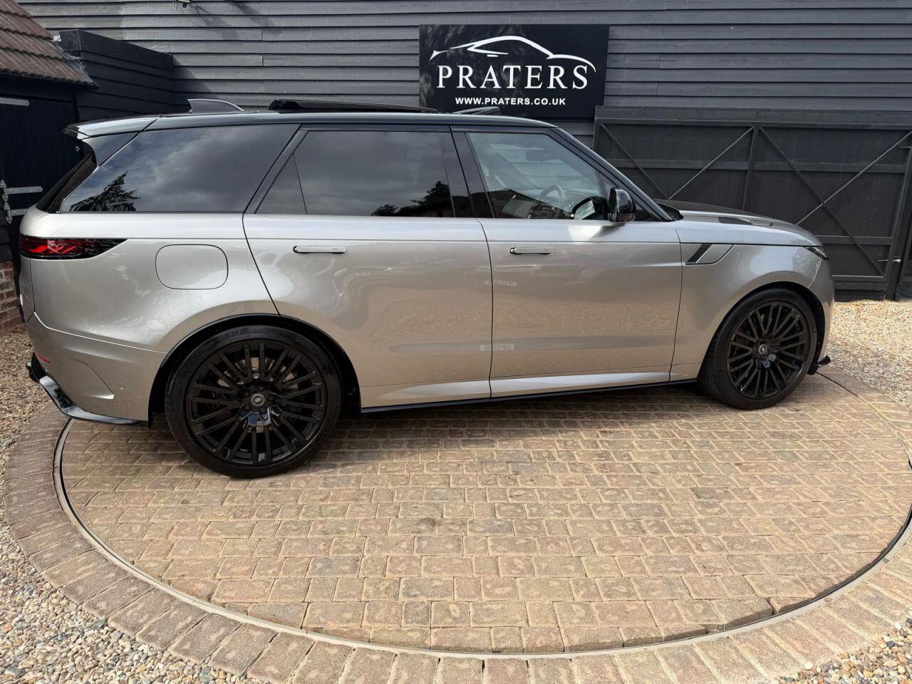 Land Rover Range Rover Sport view 6