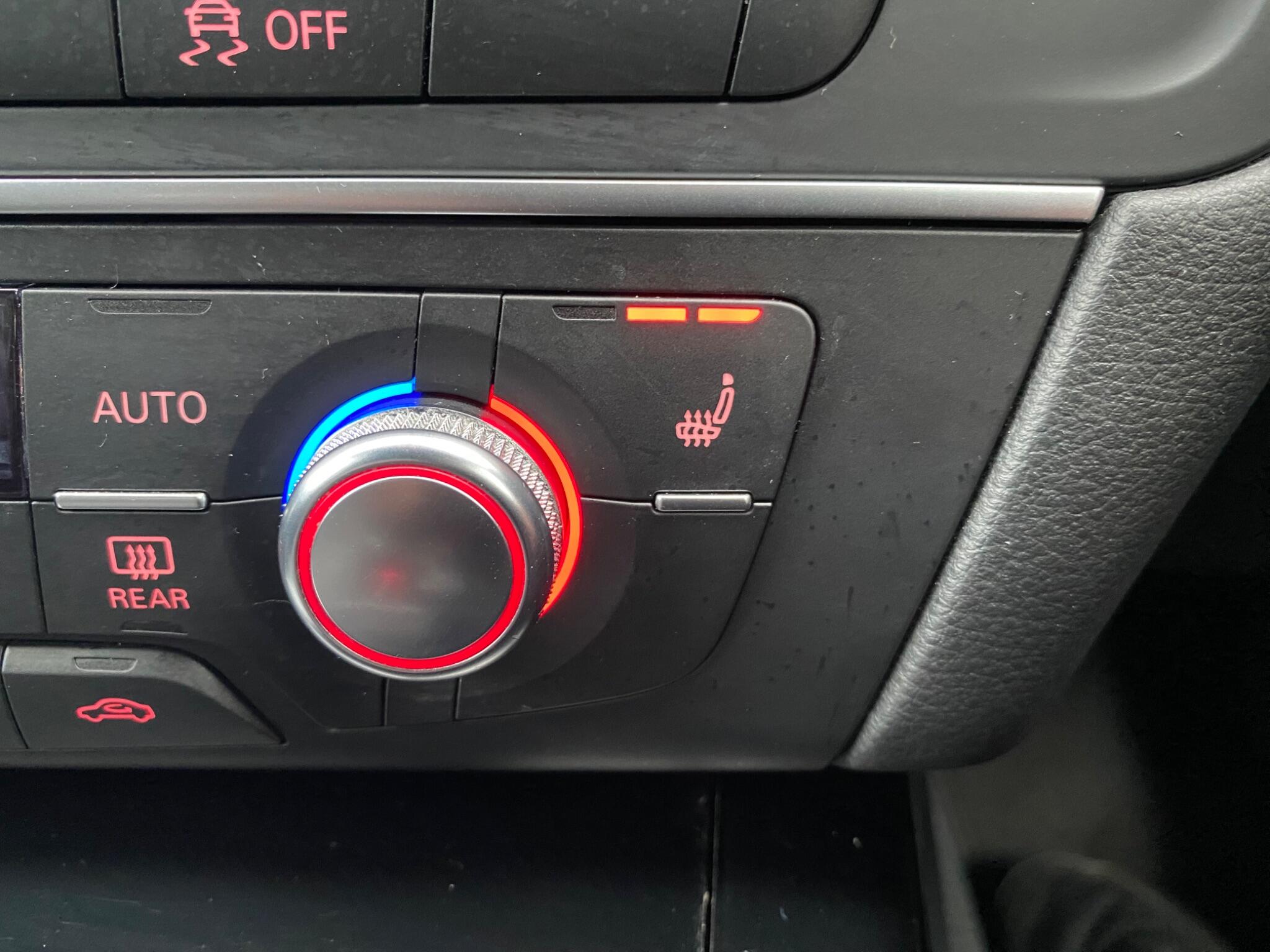 Audi A6 view 36