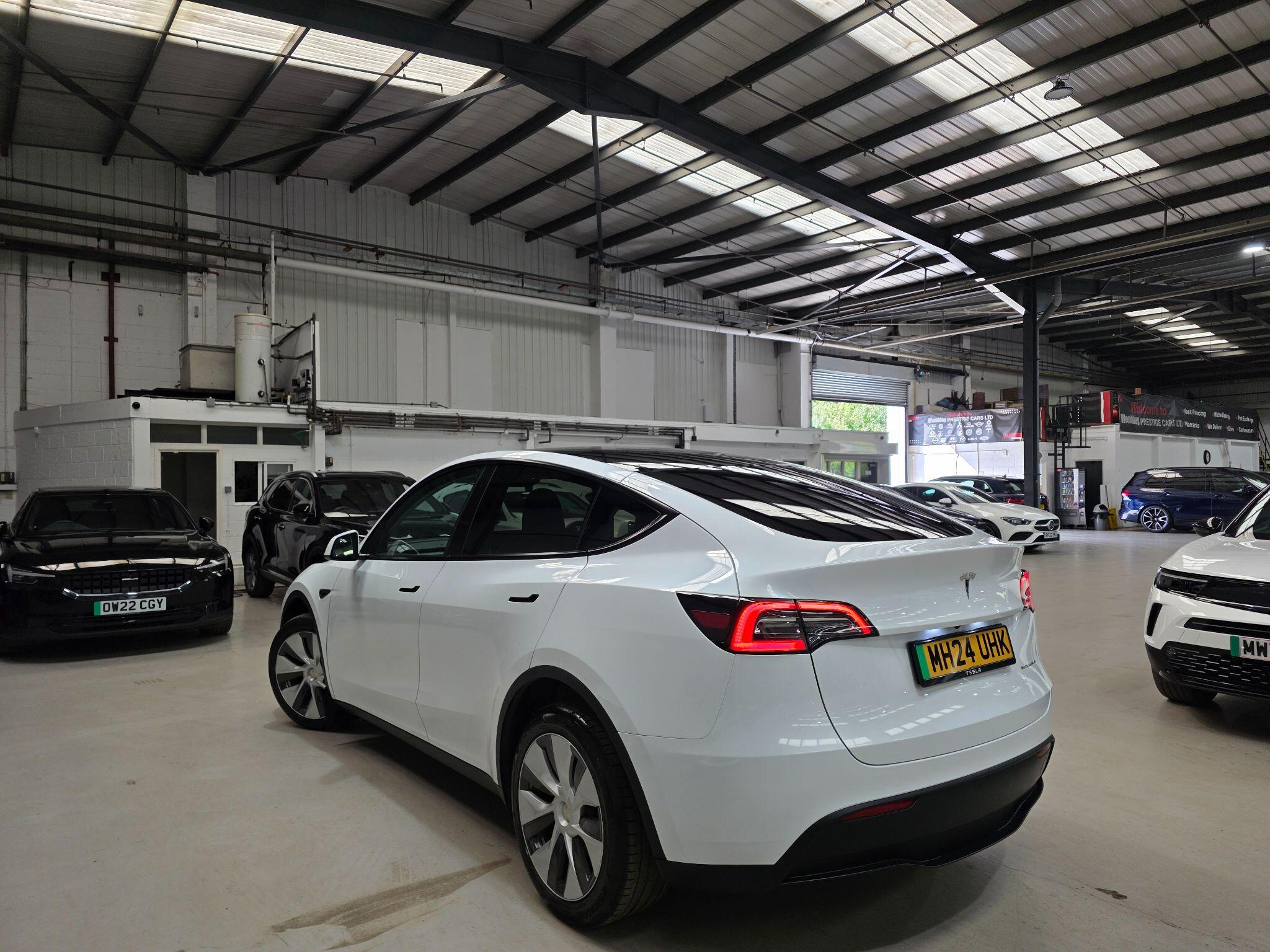 Tesla Model Y view 31