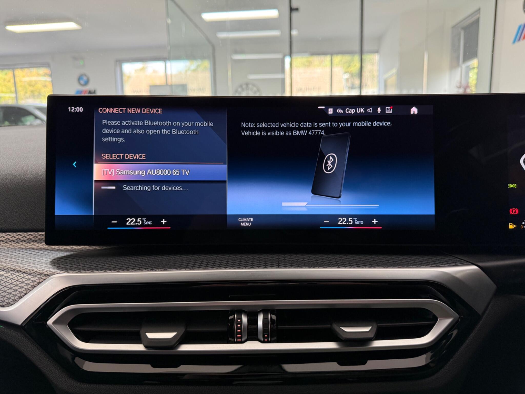 BMW 3 Series view 15