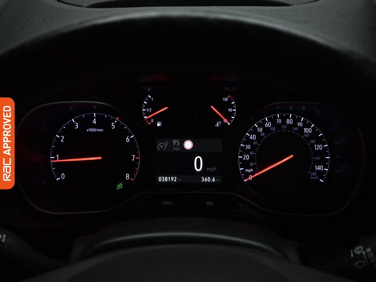 Vauxhall Combo Life view 11