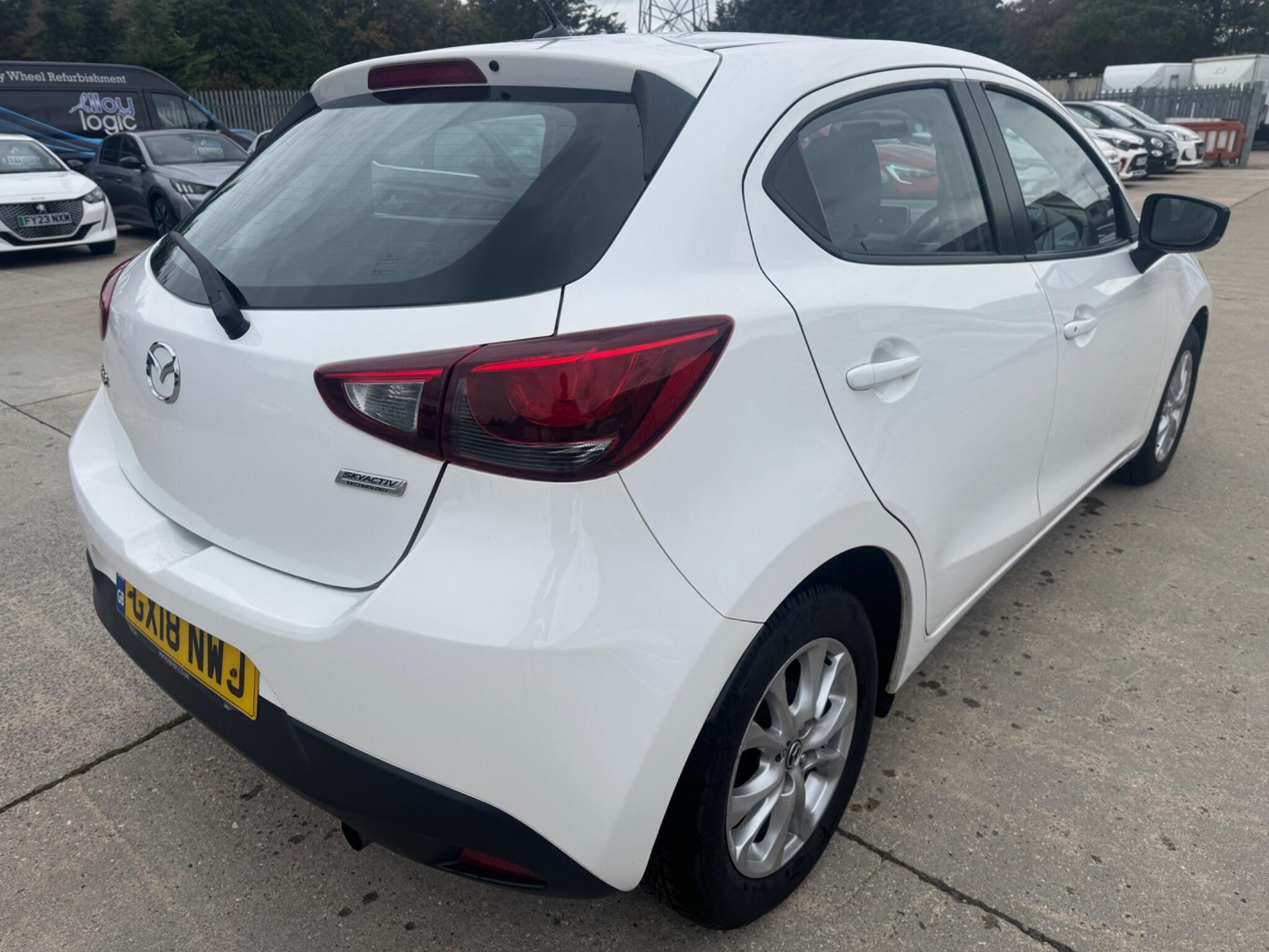 Mazda Skyactiv-G view 11
