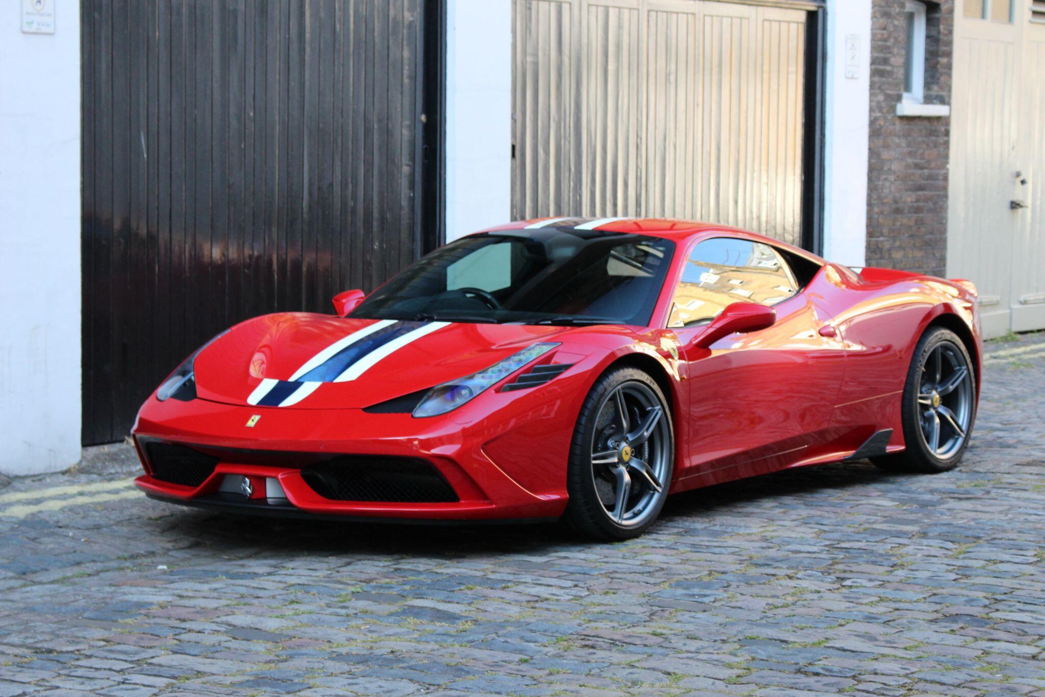 Ferrari 458 view 13