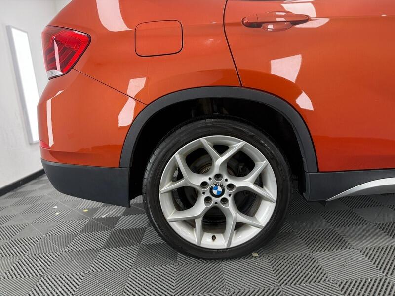 2013 BMW X1 image 9