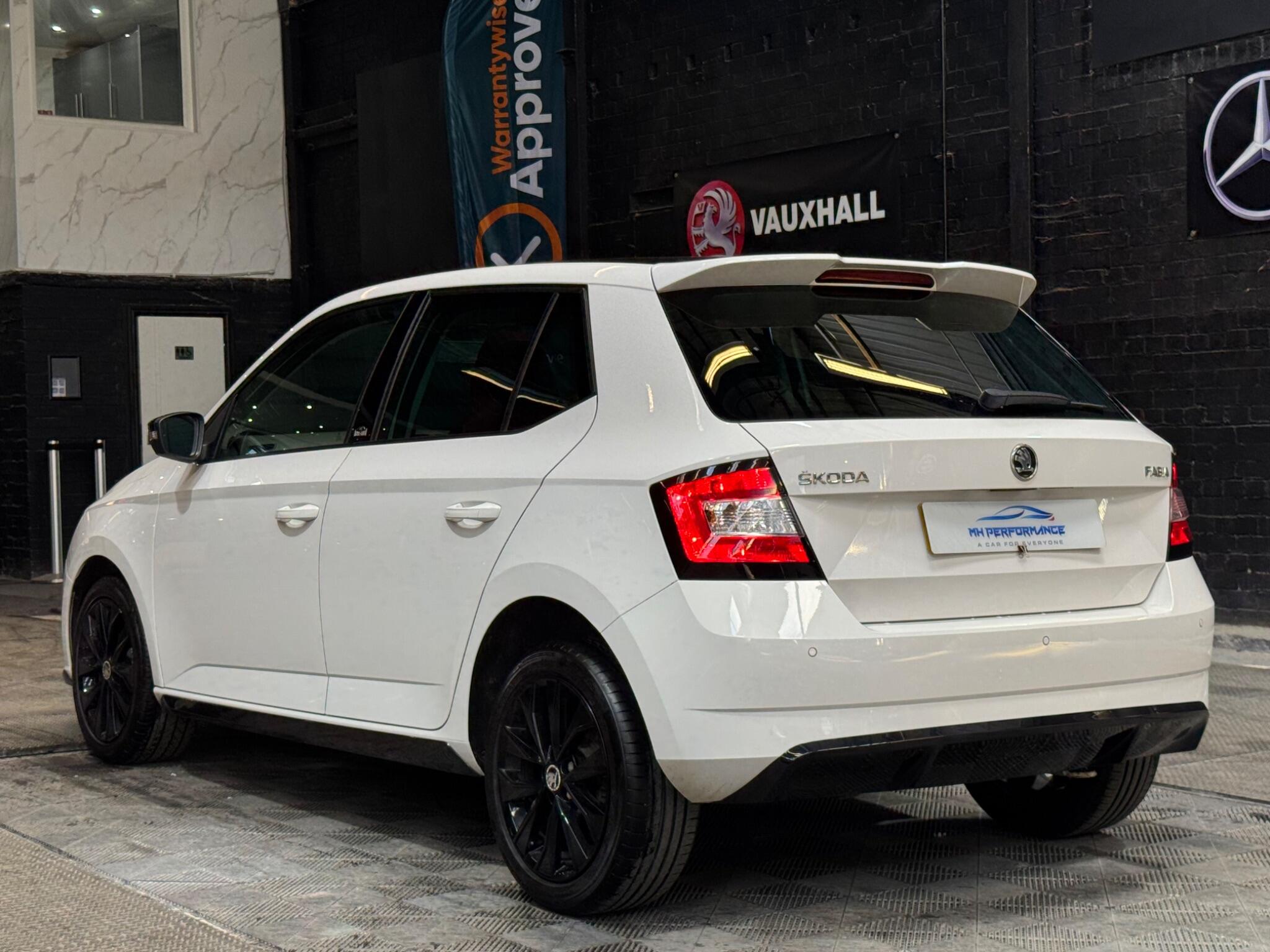 Skoda Fabia view 23