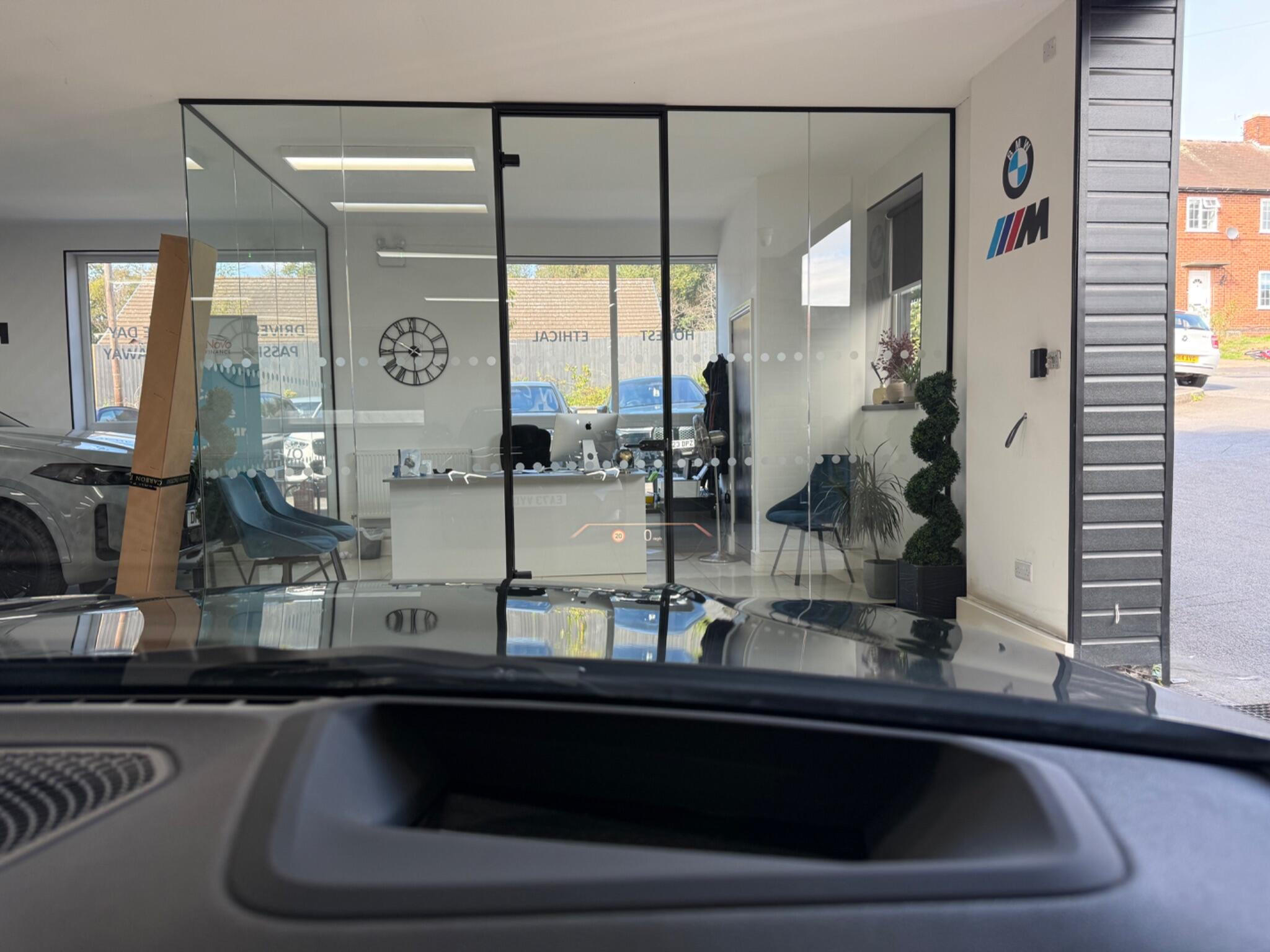 BMW 3 Series view 7