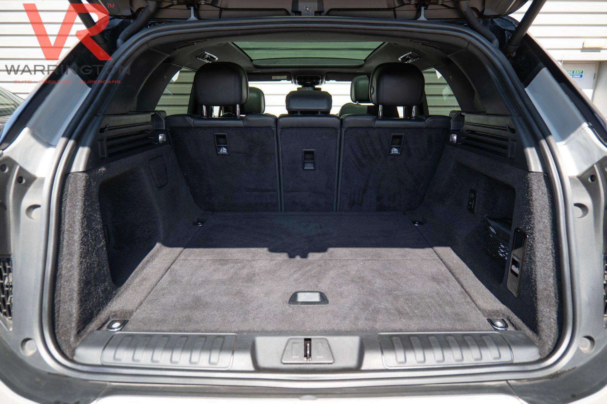 Land Rover Range Rover Sport view 16