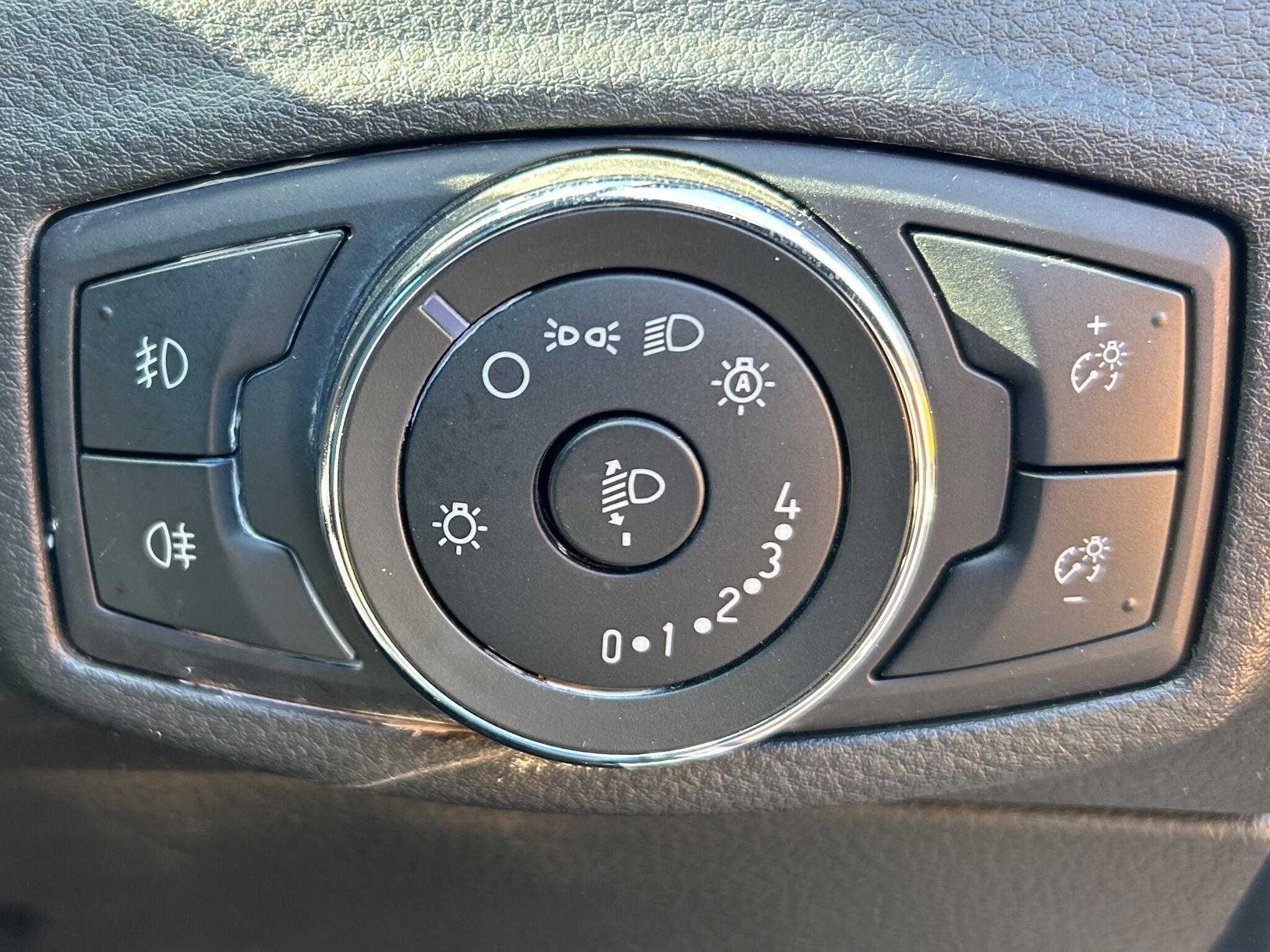 Ford Ranger view 45