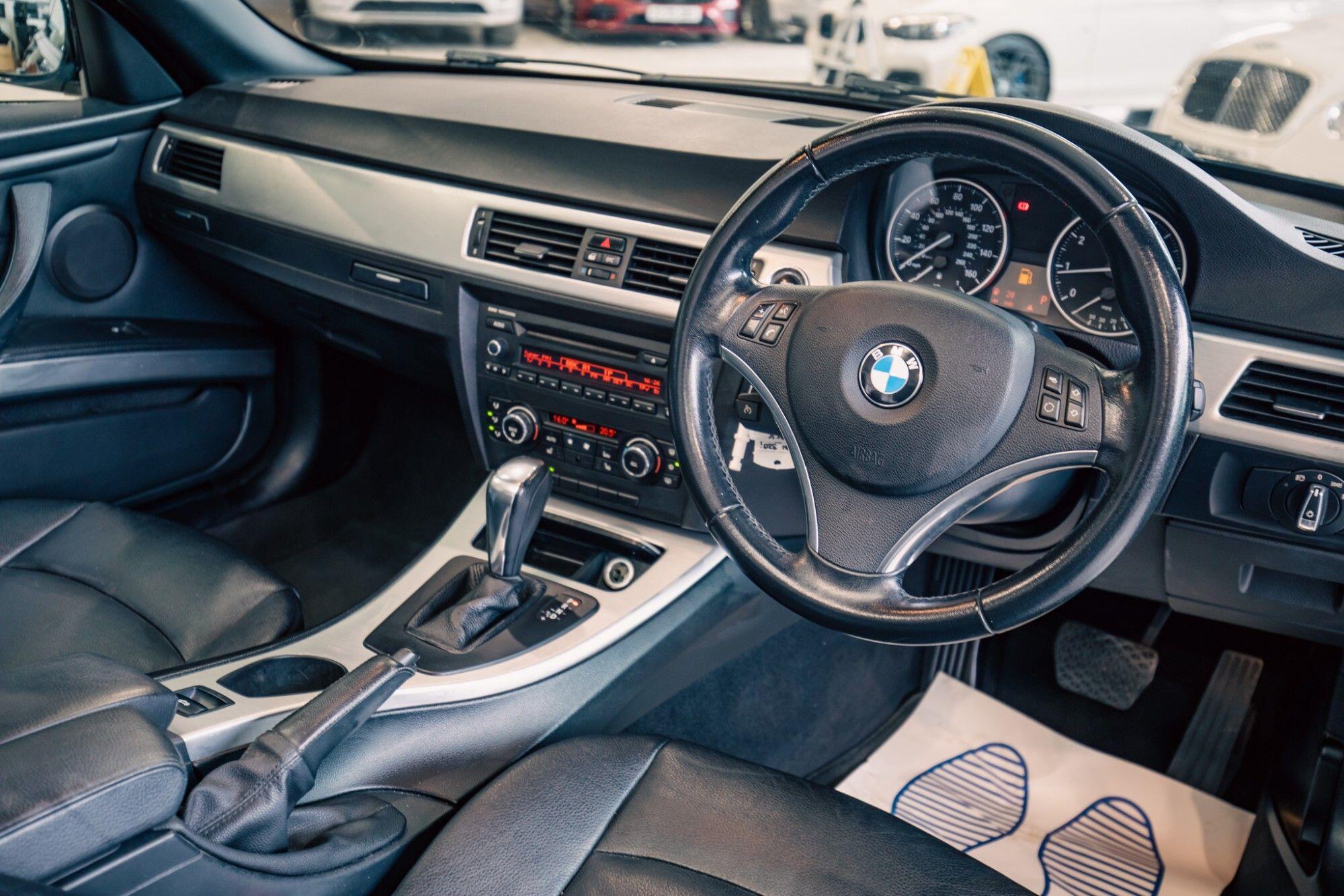 BMW 3 Series view 2