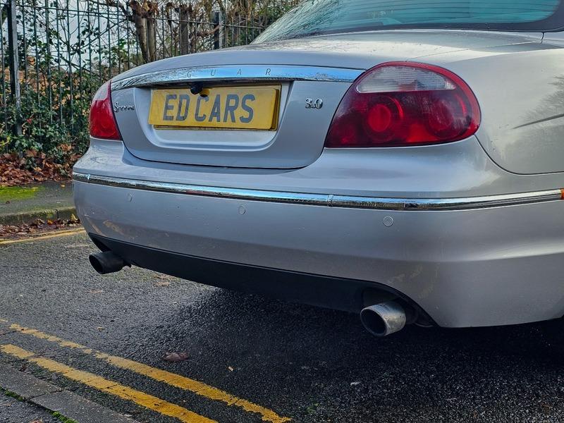 2004 Jaguar S-Type 3.0 V6 SE Plus 4dr • 71,000 miles image 13