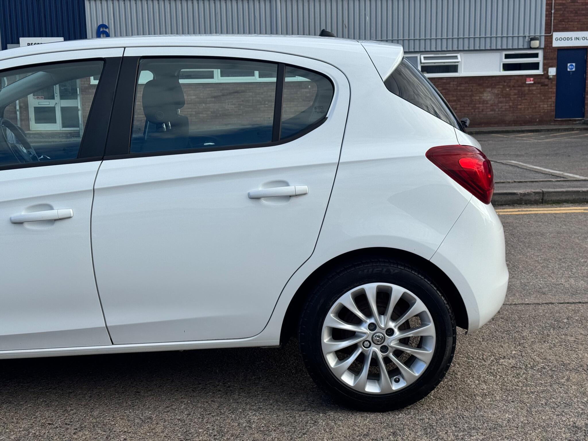Vauxhall Corsa view 38