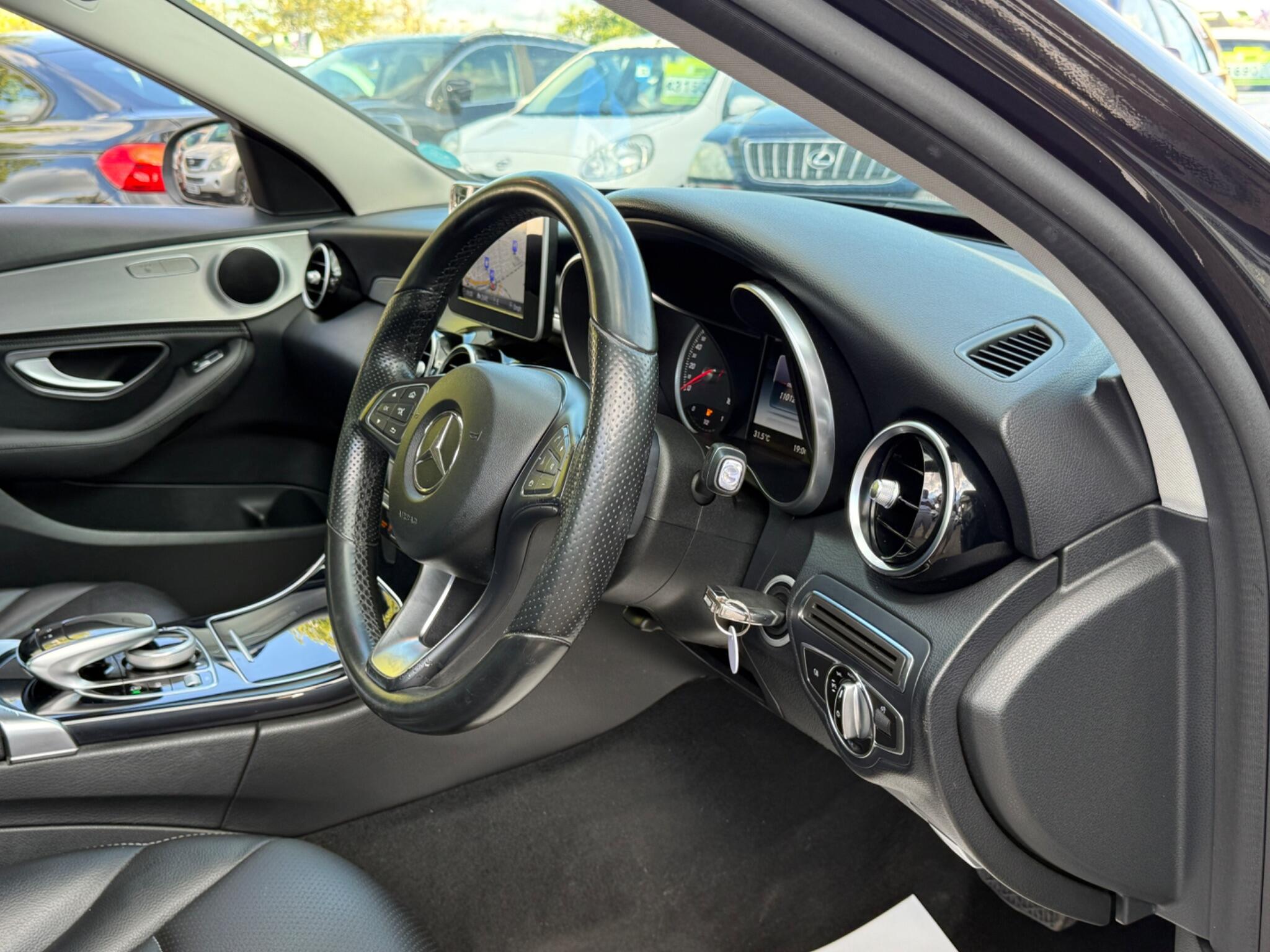 Mercedes-Benz C Class - Image 36