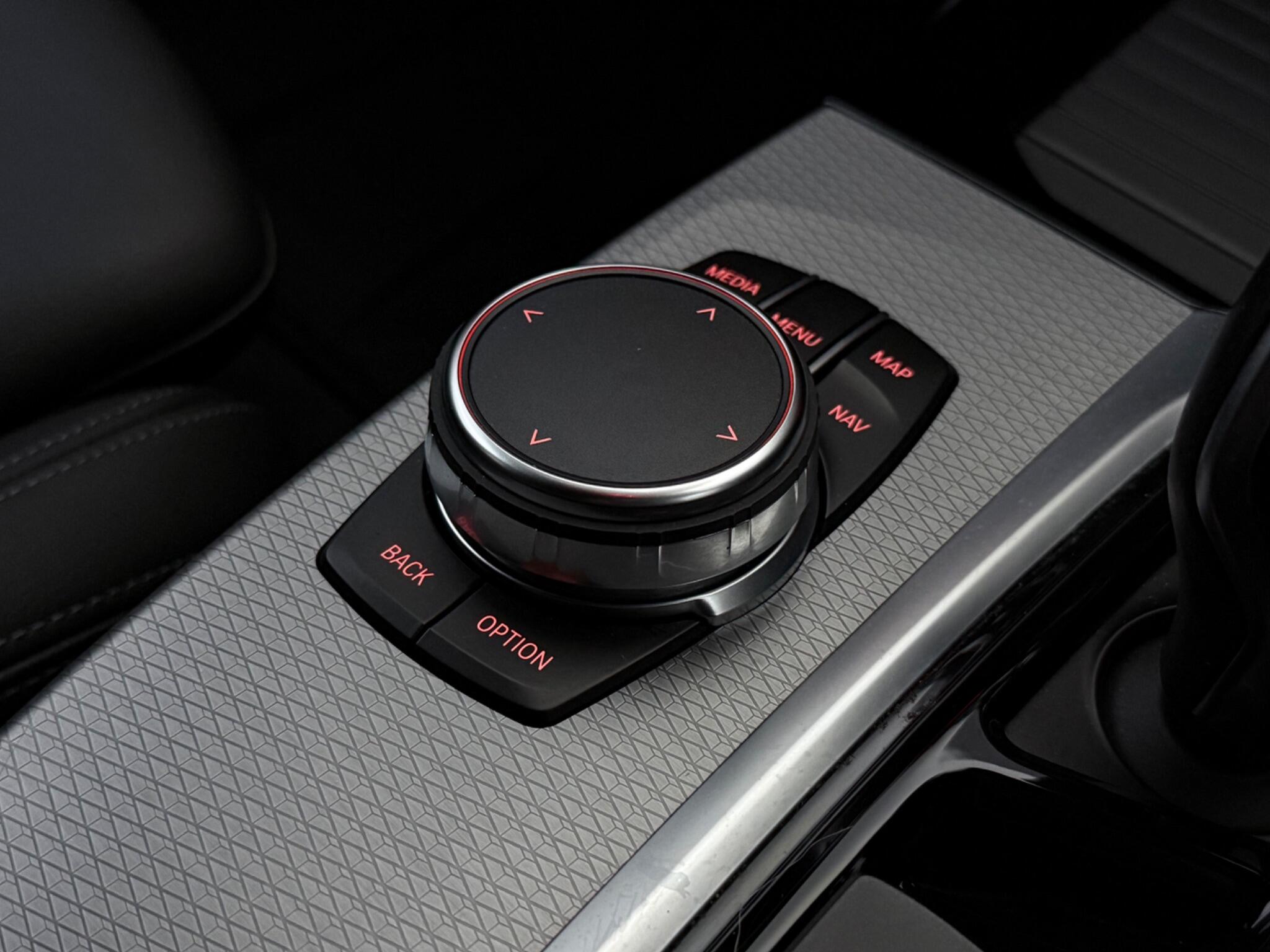 BMW X3 view 31