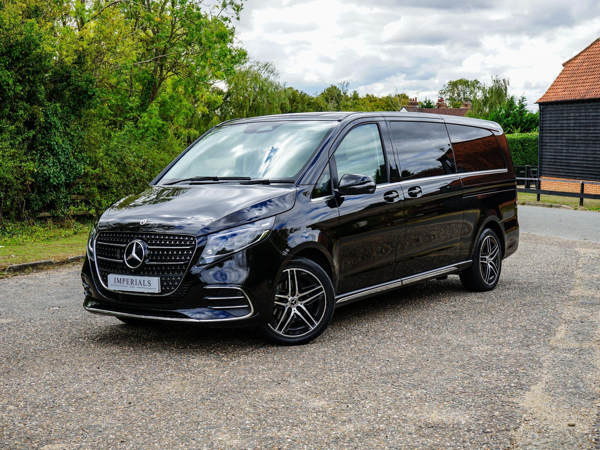 Mercedes-Benz V Class main image