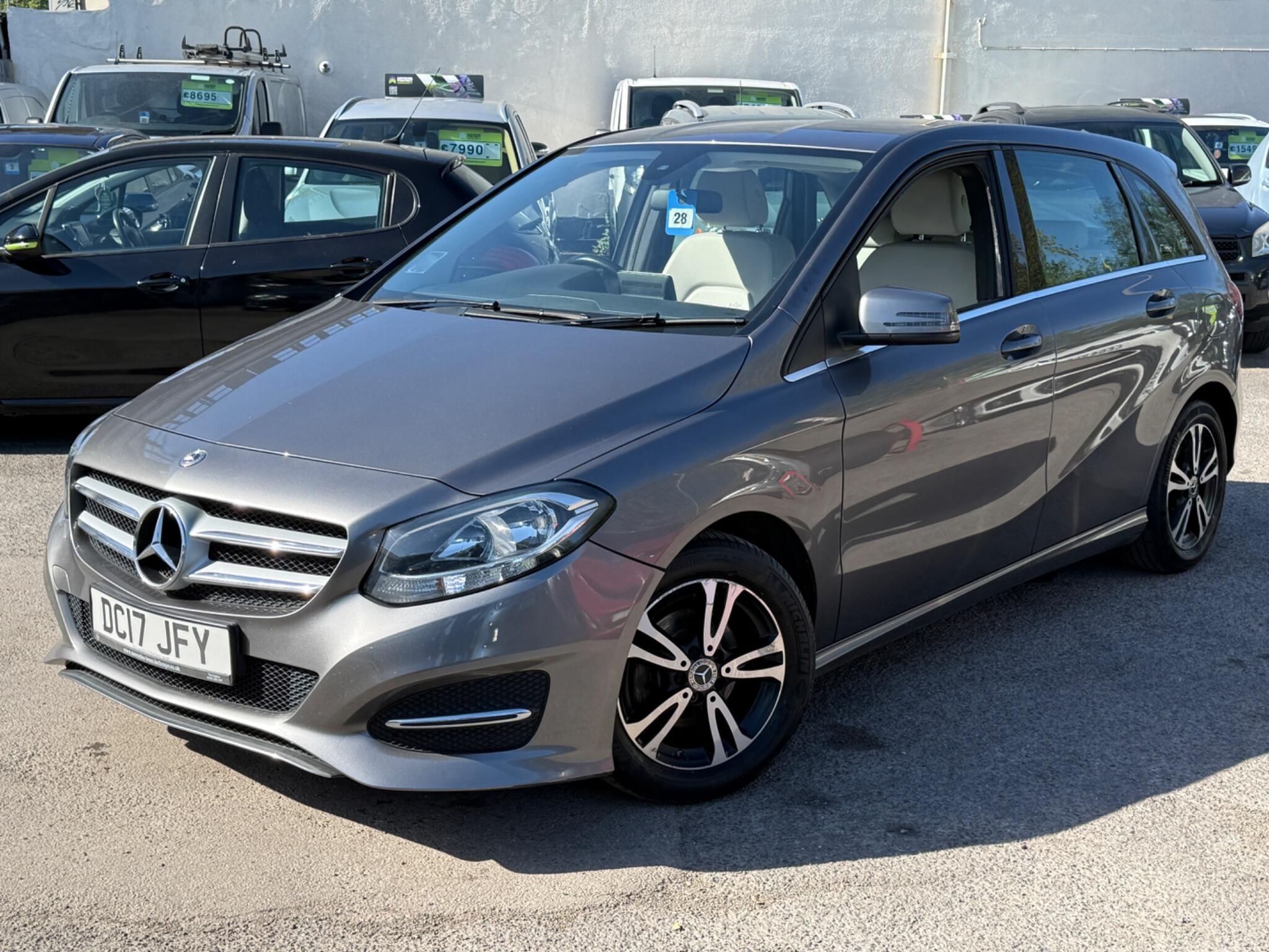 Mercedes-Benz B Class - Image 9